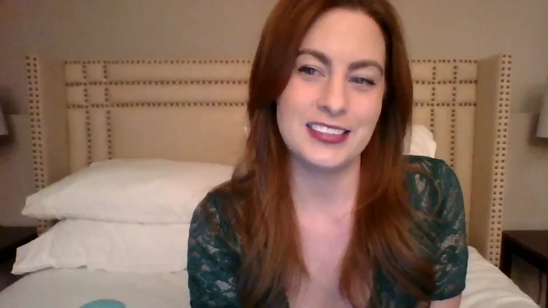 Gallery image thumbnail from AubreyMonroe's myfreecams stream on, 12/02/2023, 03:49 image 8 of 20