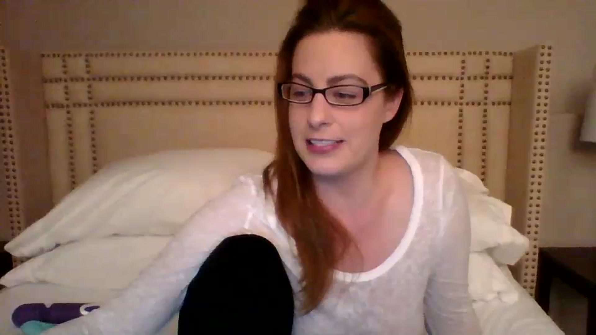 Gallery image thumbnail from AubreyMonroe's myfreecams stream on, 12/06/2023, 04:03 image 10 of 20