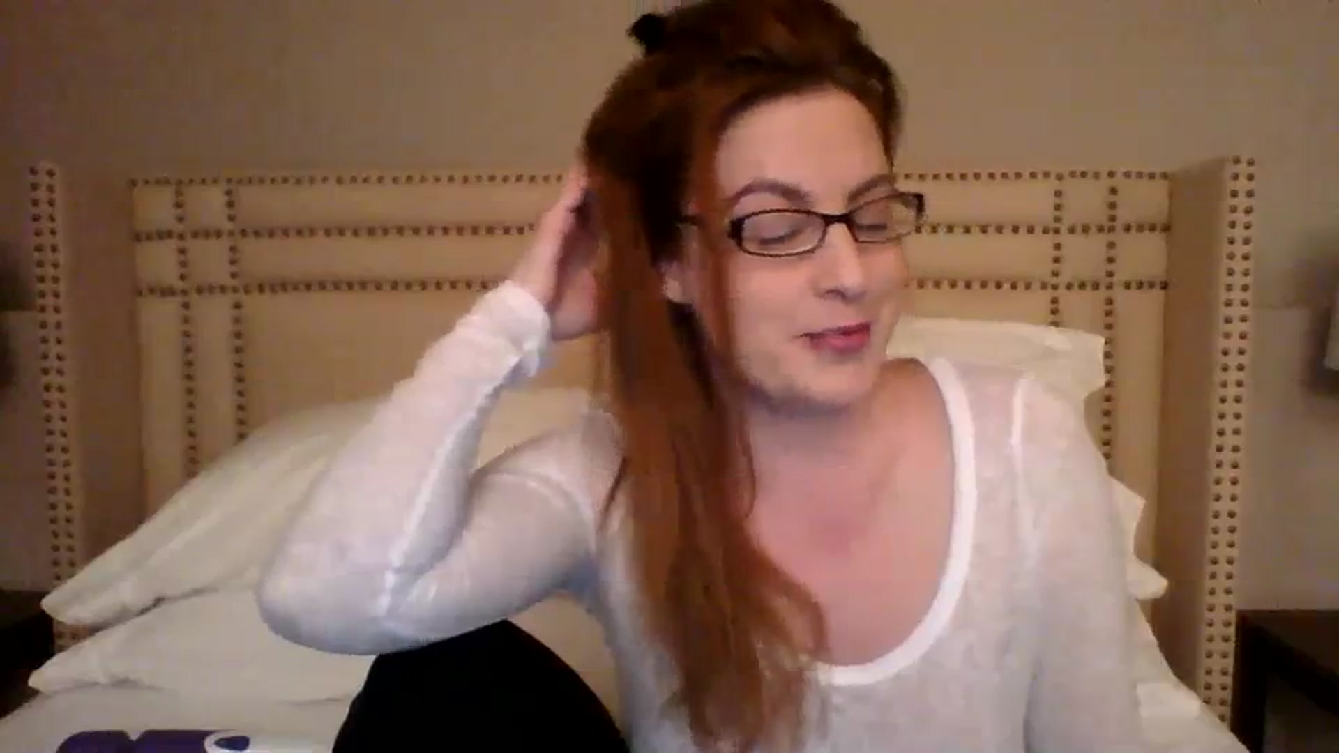 Gallery image thumbnail from AubreyMonroe's myfreecams stream on, 12/06/2023, 04:03 image 13 of 20