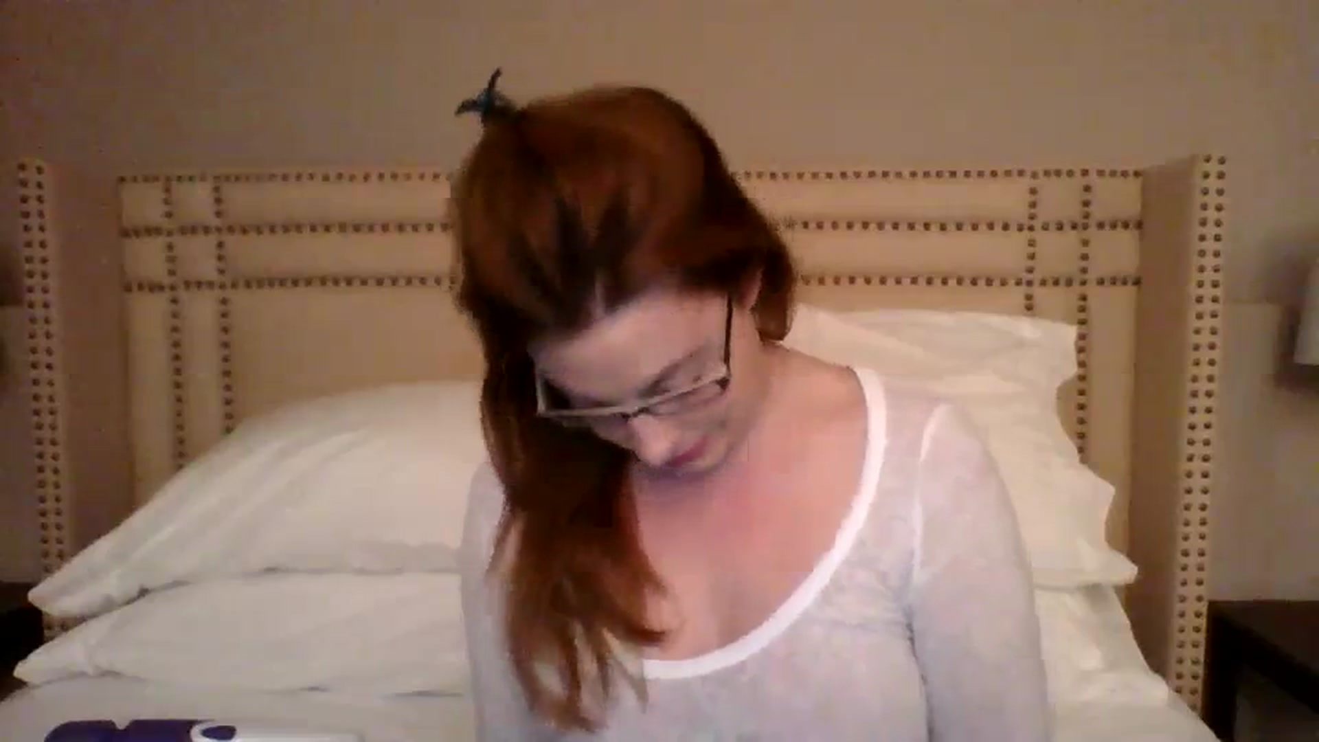Gallery image thumbnail from AubreyMonroe's myfreecams stream on, 12/06/2023, 04:03 image 12 of 20