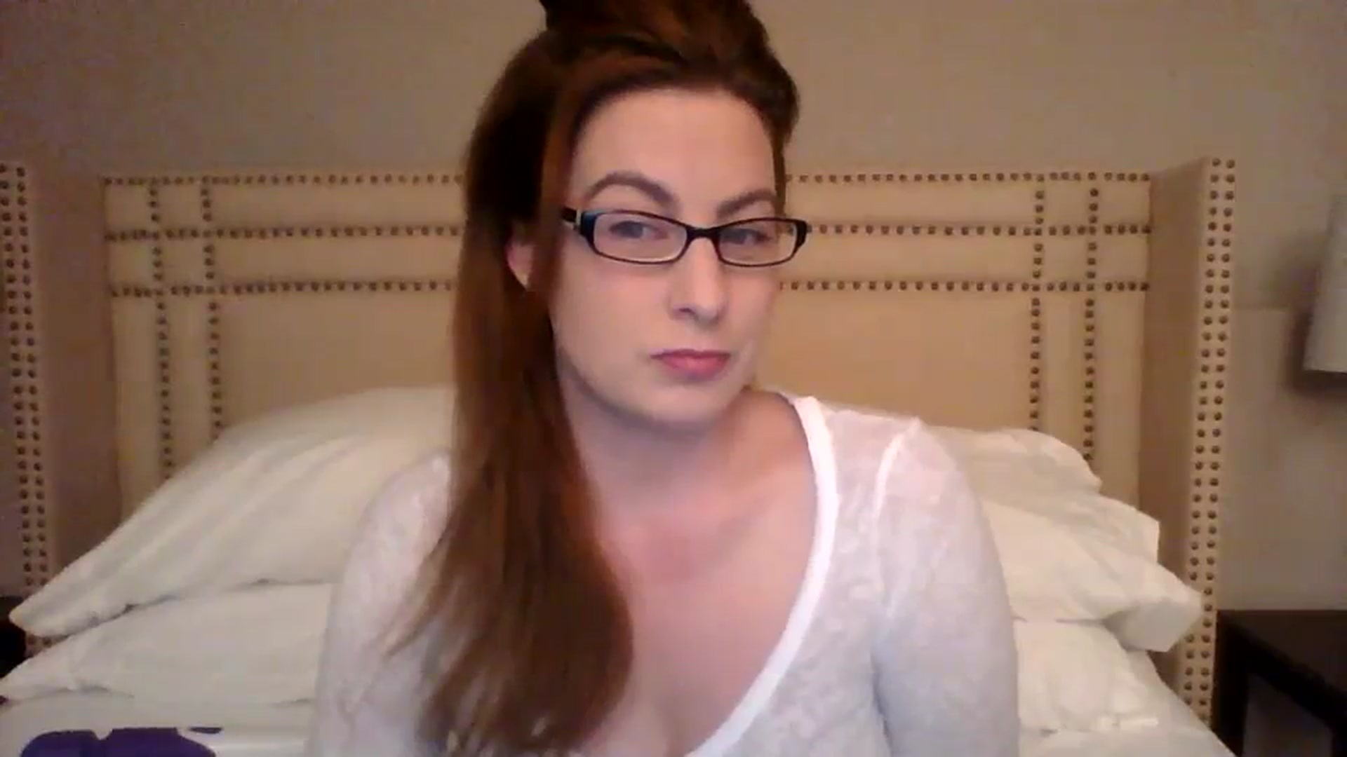 Gallery image thumbnail from AubreyMonroe's myfreecams stream on, 12/06/2023, 04:03 image 2 of 20