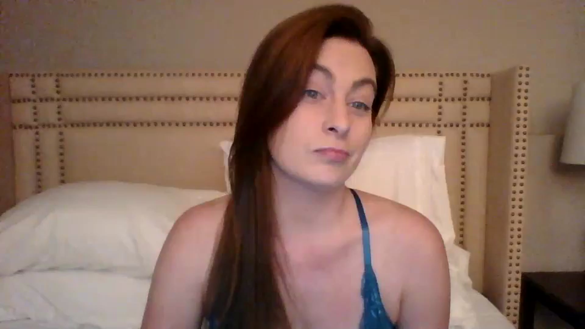 Gallery image thumbnail from AubreyMonroe's myfreecams stream on, 12/12/2023, 03:56 image 1 of 20