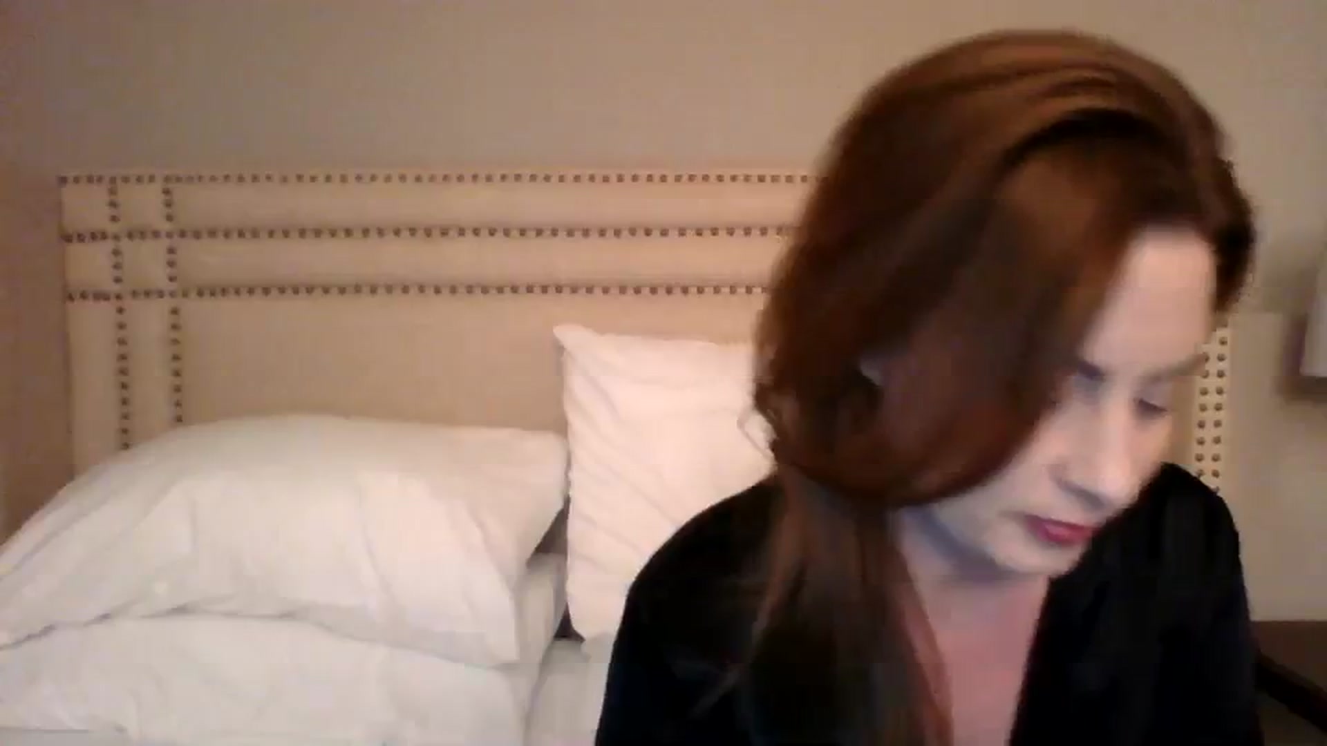 Gallery image thumbnail from AubreyMonroe's myfreecams stream on, 12/13/2023, 03:59 image 3 of 20