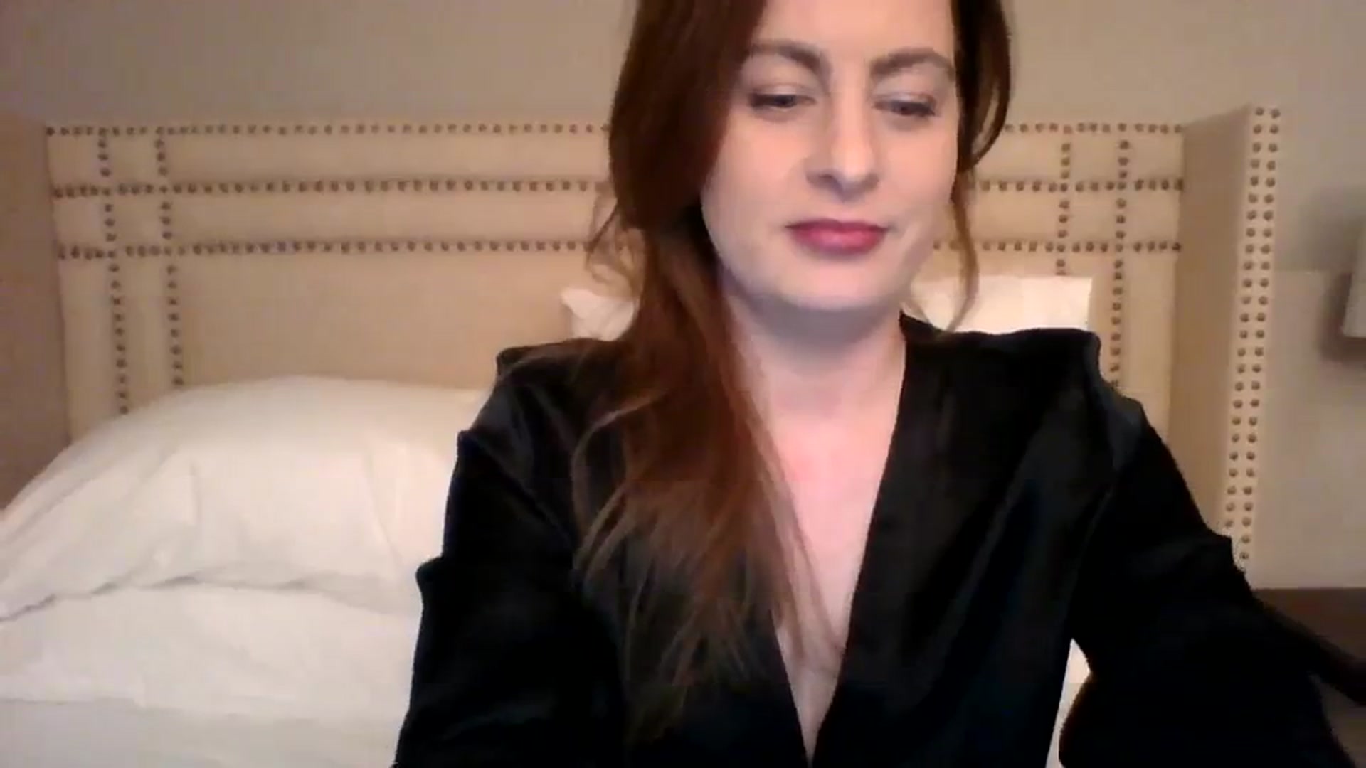 Gallery image thumbnail from AubreyMonroe's myfreecams stream on, 12/13/2023, 03:59 image 18 of 20