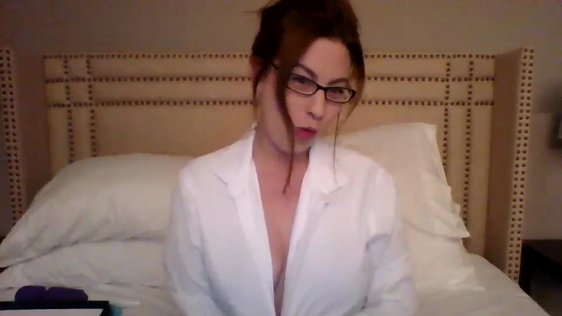 Gallery image thumbnail from AubreyMonroe's myfreecams stream on, 12/16/2023, 04:26 image 14 of 20