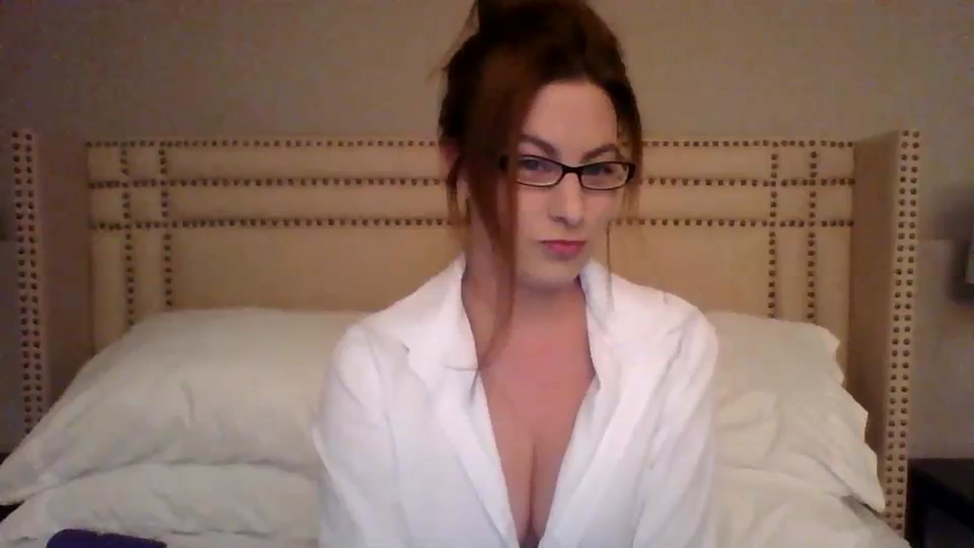 Gallery image thumbnail from AubreyMonroe's myfreecams stream on, 12/16/2023, 04:26 image 1 of 20