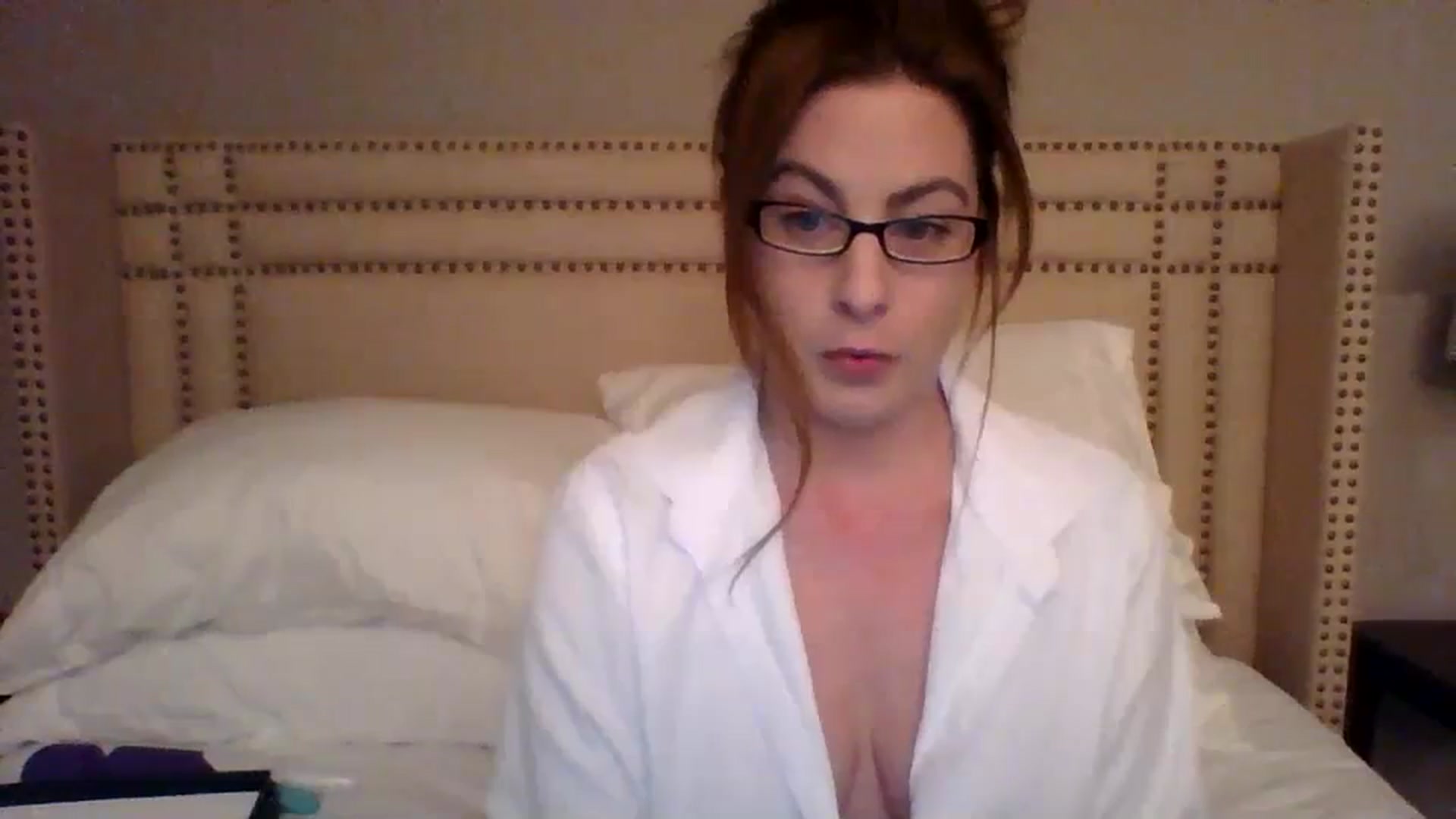 Gallery image thumbnail from AubreyMonroe's myfreecams stream on, 12/16/2023, 04:26 image 18 of 20