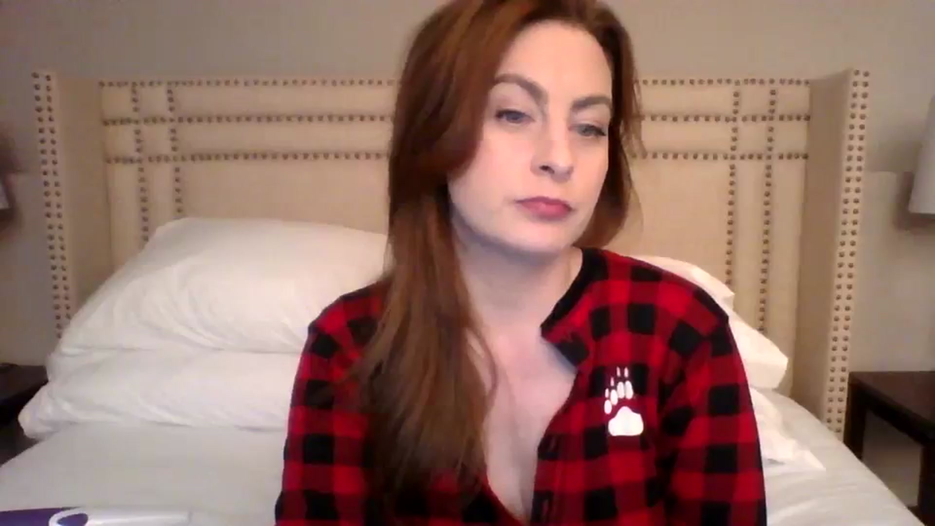 Gallery image thumbnail from AubreyMonroe's myfreecams stream on, 12/19/2023, 03:59 image 6 of 20
