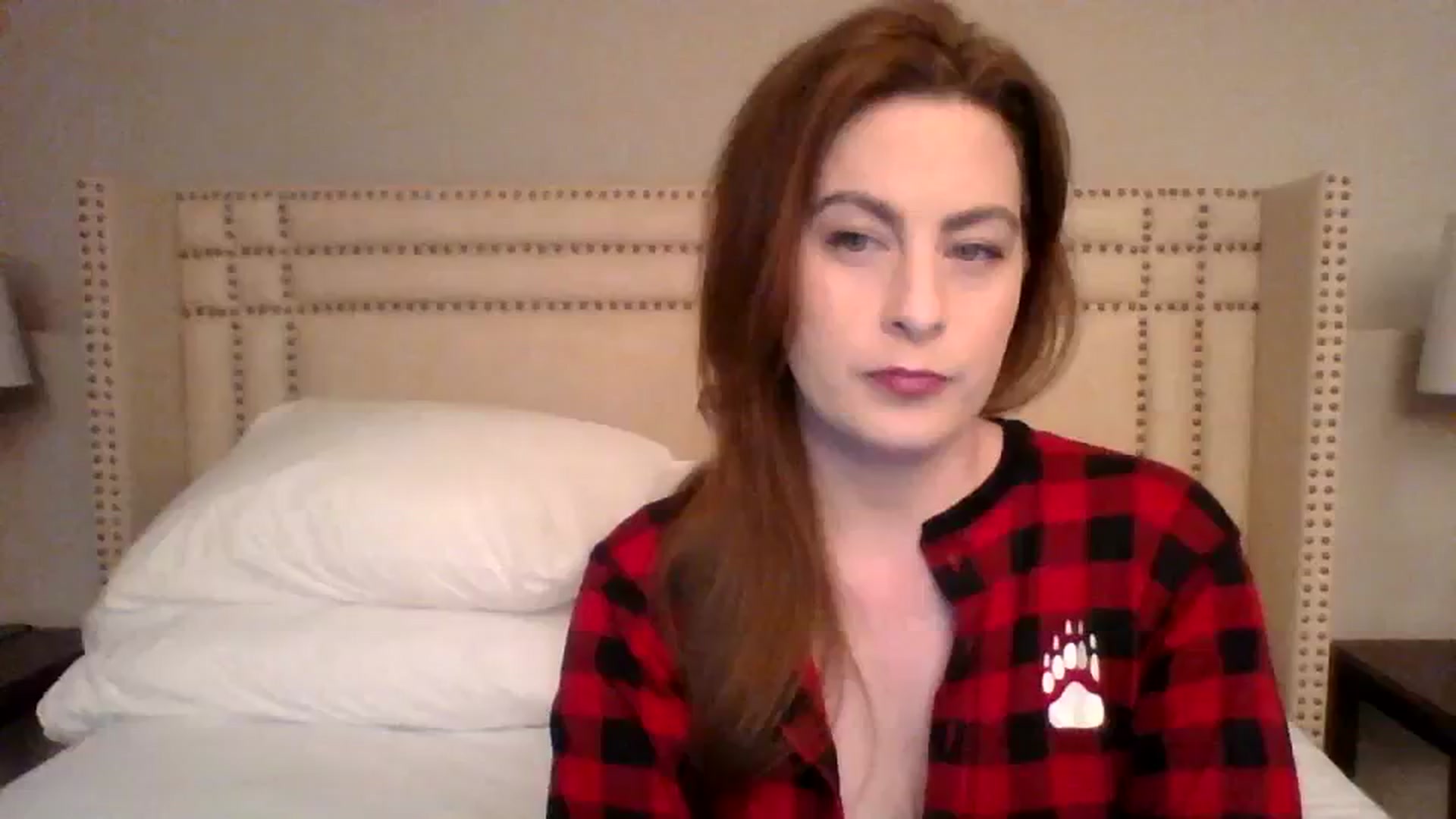 Gallery image thumbnail from AubreyMonroe's myfreecams stream on, 12/19/2023, 03:59 image 1 of 20