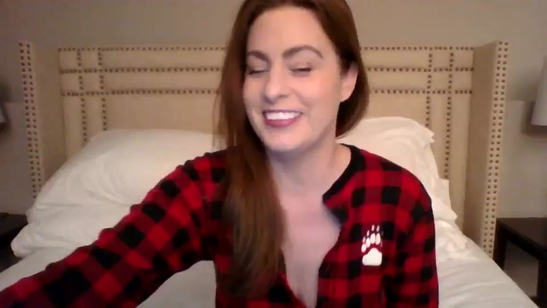 Gallery image thumbnail from AubreyMonroe's myfreecams stream on, 12/19/2023, 03:59 image 9 of 20