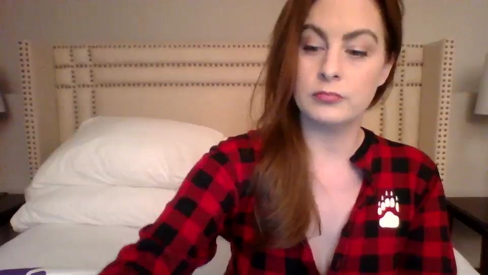 Gallery image thumbnail from AubreyMonroe's myfreecams stream on, 12/19/2023, 03:59 image 5 of 20