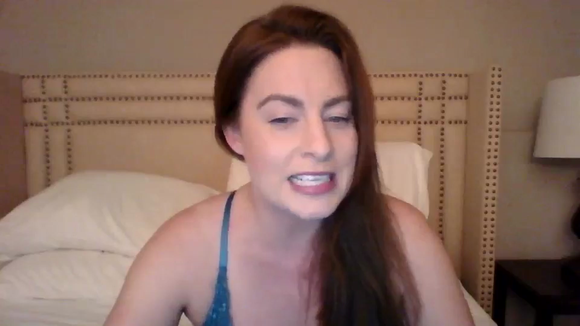 Gallery image thumbnail from AubreyMonroe's myfreecams stream on, 03/05/2026, 03:07 image 15 of 20