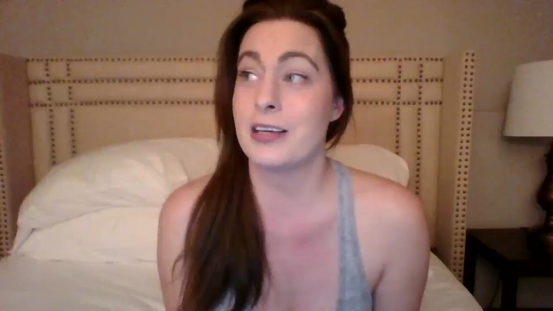 Gallery image thumbnail from AubreyMonroe's myfreecams stream on, 03/17/2026, 02:06 image 11 of 20