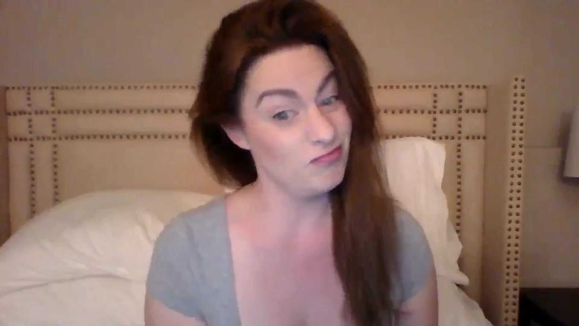 Gallery image thumbnail from AubreyMonroe's myfreecams stream on, 05/07/2026, 03:06 image 2 of 20