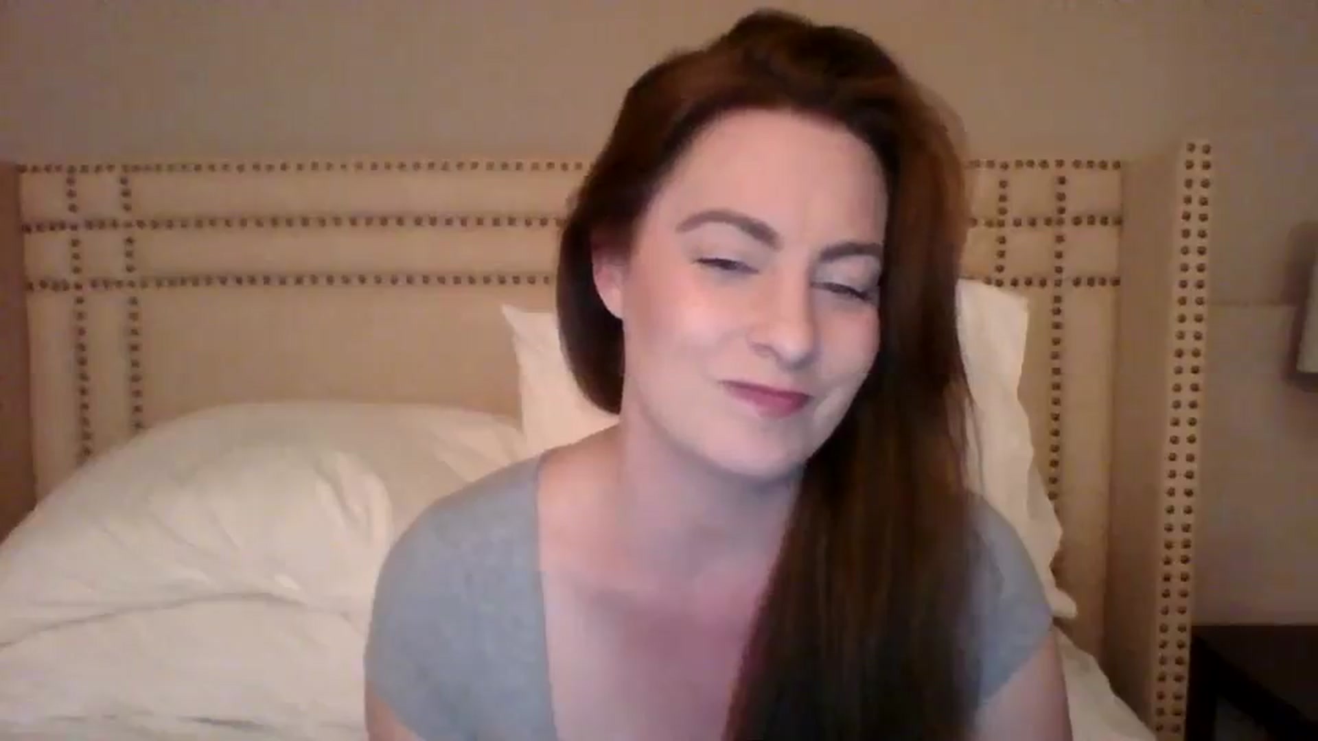 Gallery image thumbnail from AubreyMonroe's myfreecams stream on, 05/07/2026, 03:06 image 18 of 20