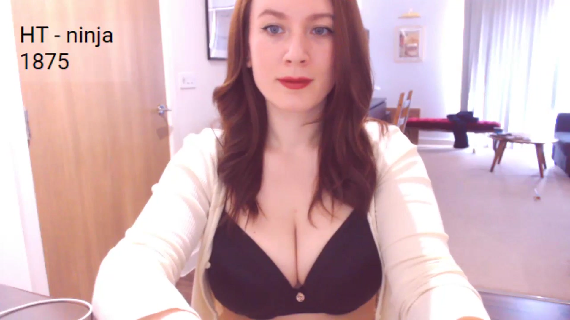 Gallery image thumbnail from AubreyPlza's myfreecams stream on, 03/07/2024, 13:14 image 6 of 20