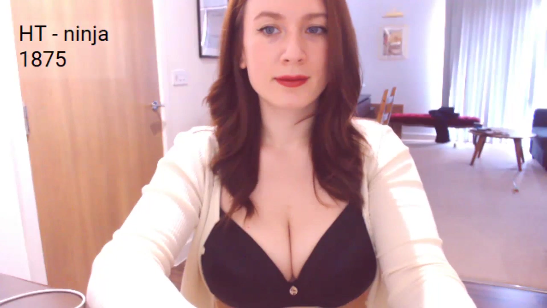Gallery image thumbnail from AubreyPlza's myfreecams stream on, 03/07/2024, 13:14 image 15 of 20