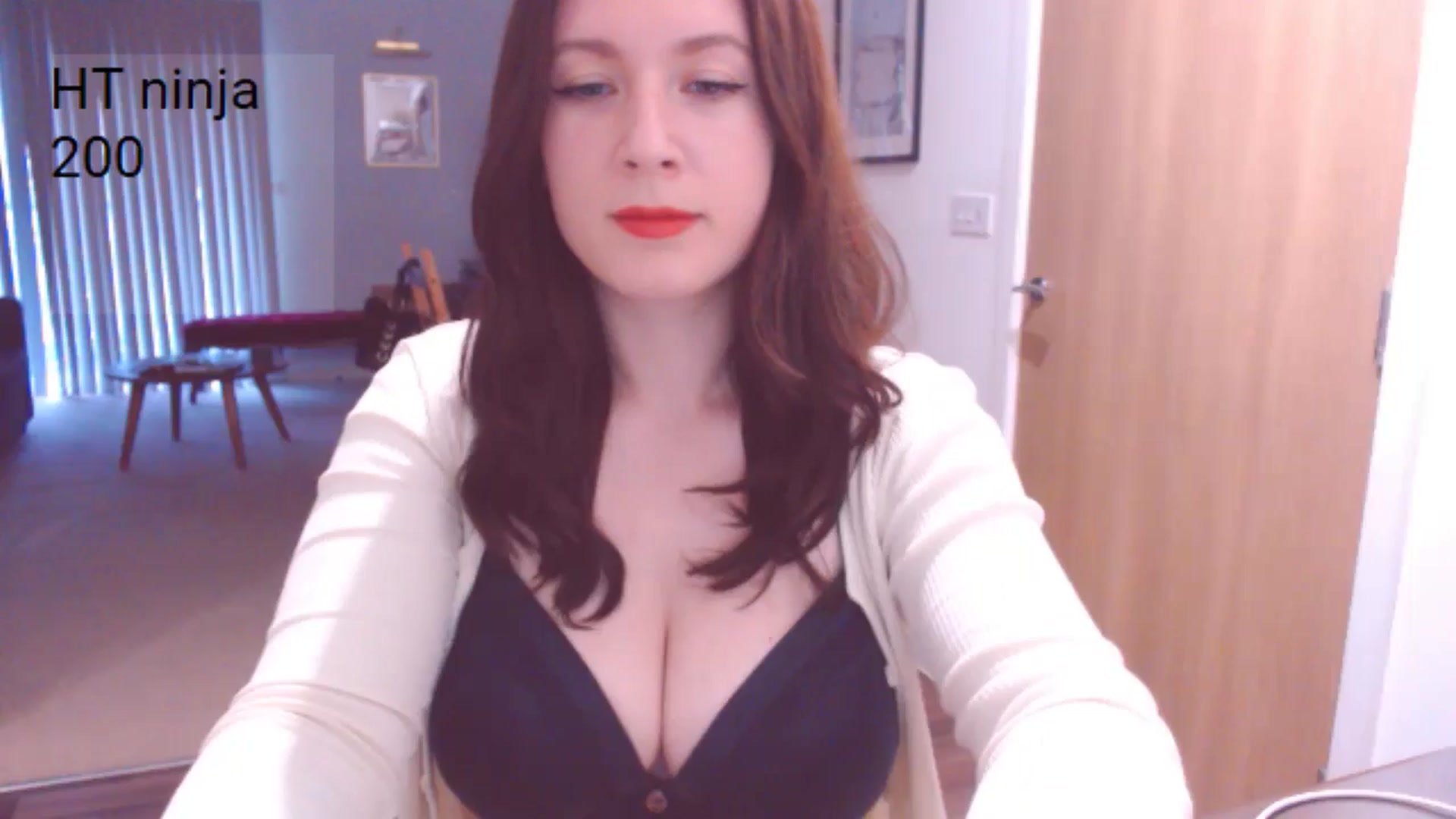 Gallery image thumbnail from AubreyPlza's myfreecams stream on, 06/09/2024, 20:00 image 6 of 20