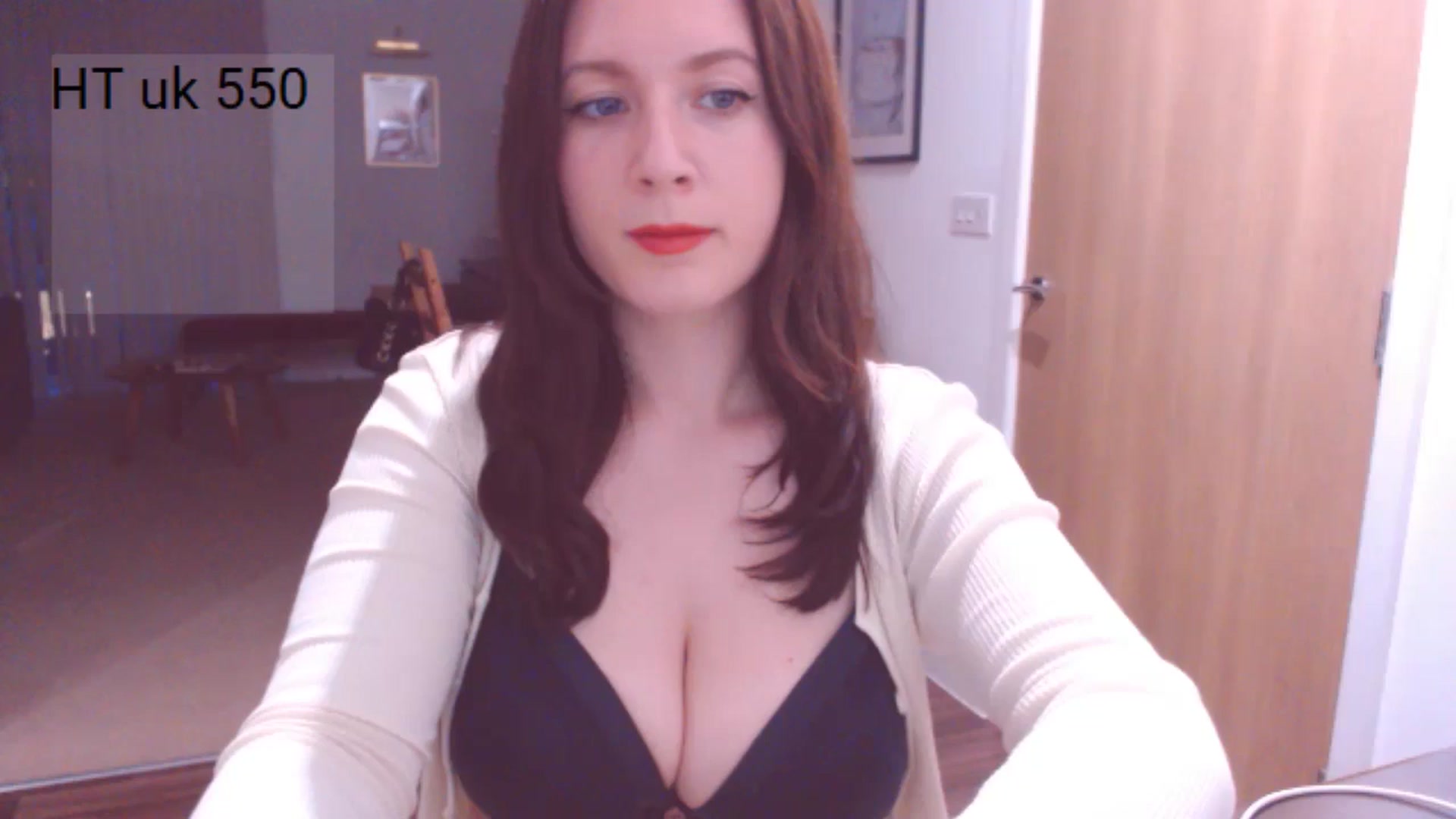 Gallery image thumbnail from AubreyPlza's myfreecams stream on, 06/09/2024, 20:52 image 18 of 20