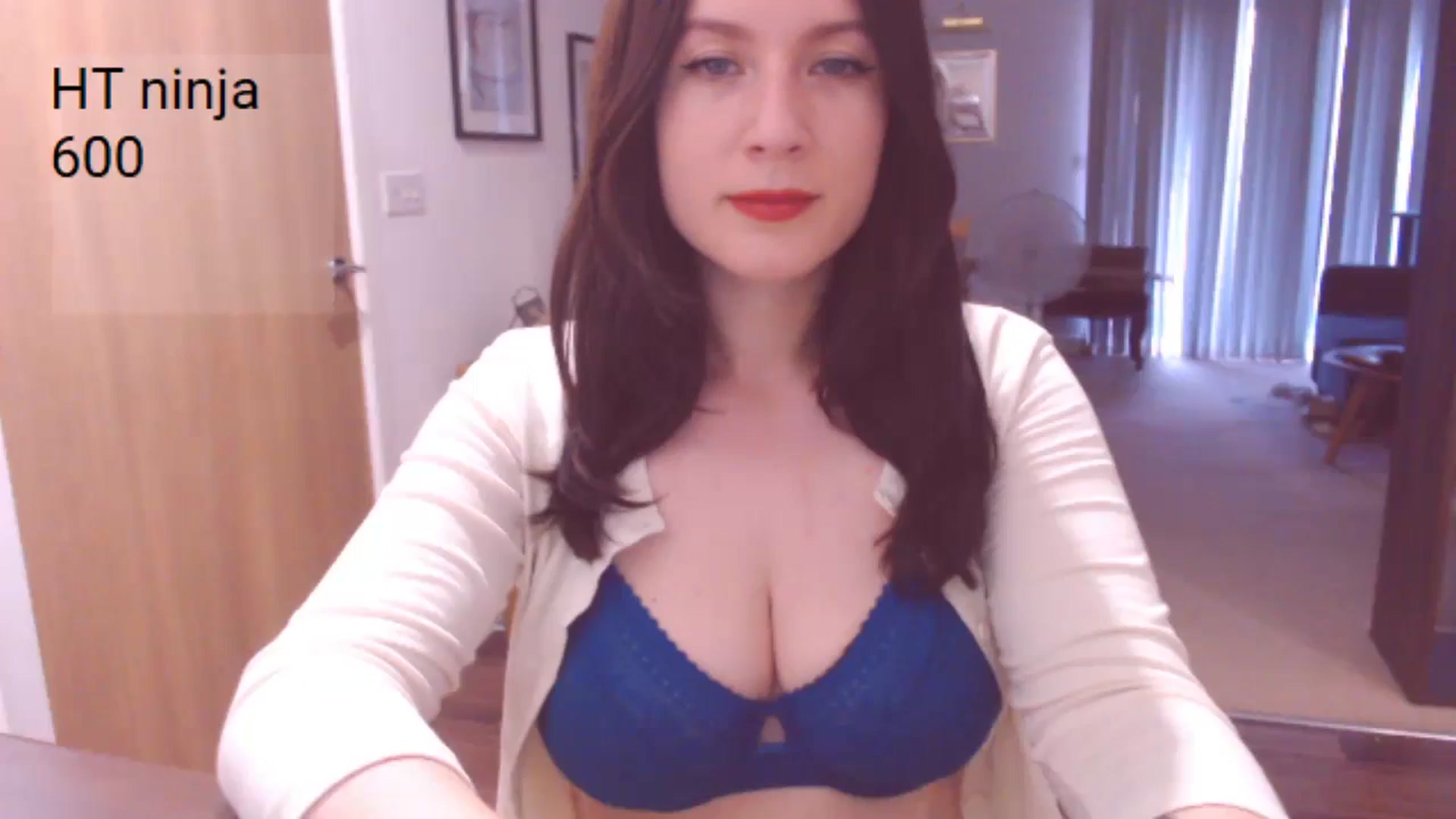 Gallery image thumbnail from AubreyPlza's myfreecams stream on, 06/27/2024, 20:24 image 1 of 20