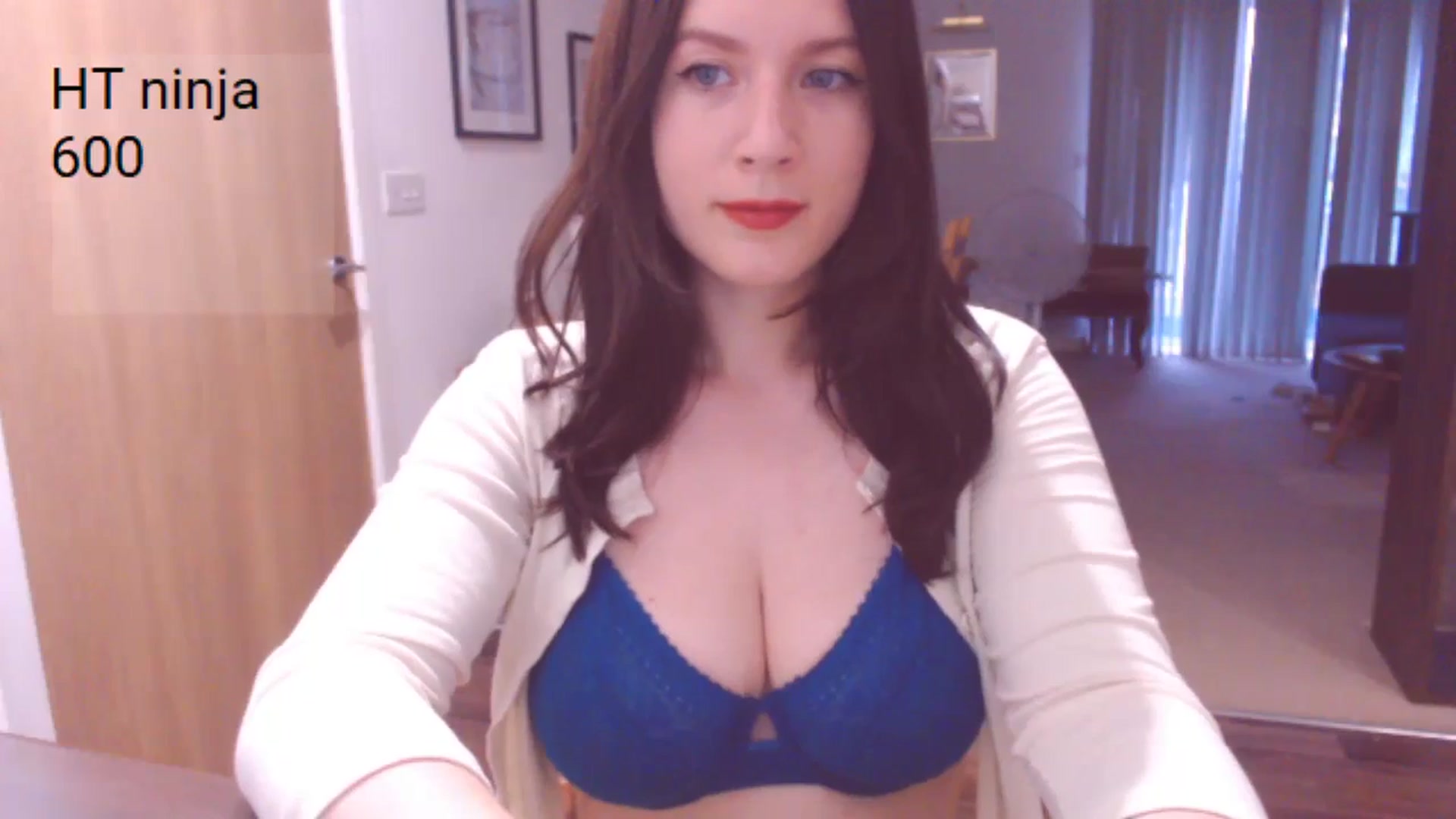 Gallery image thumbnail from AubreyPlza's myfreecams stream on, 06/27/2024, 20:24 image 12 of 20
