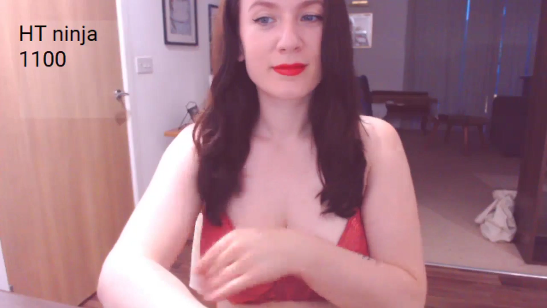 Gallery image thumbnail from AubreyPlza's myfreecams stream on, 06/30/2024, 20:45 image 8 of 20