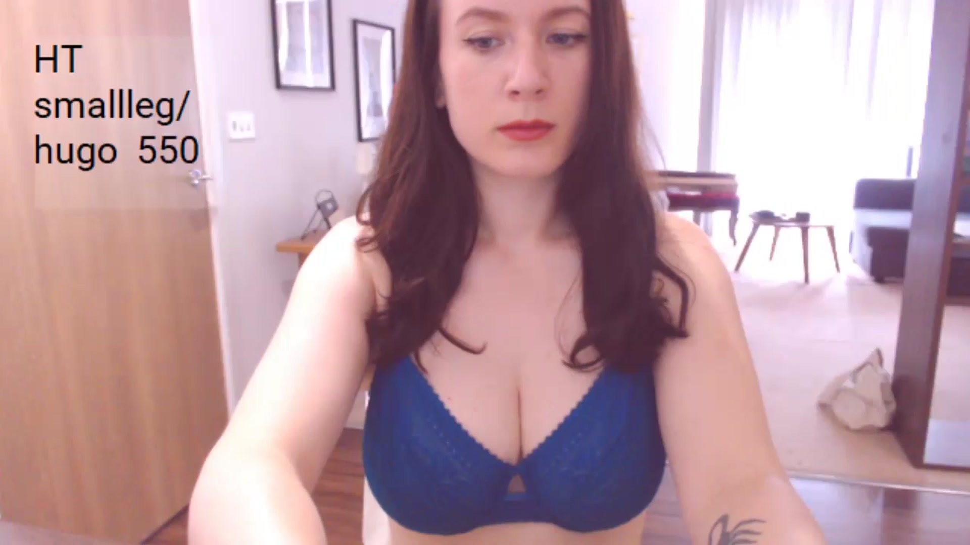 Gallery image thumbnail from AubreyPlza's myfreecams stream on, 07/01/2024, 11:22 image 19 of 20