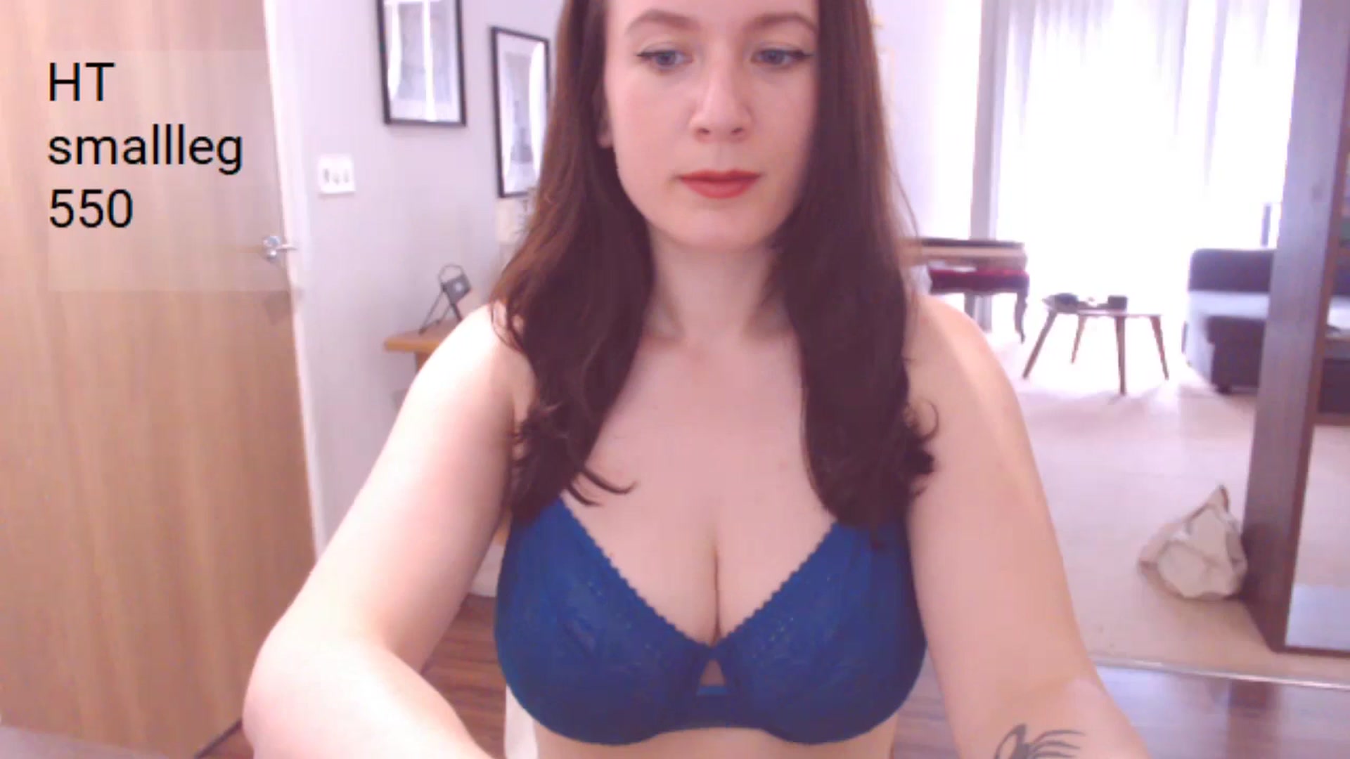 Gallery image thumbnail from AubreyPlza's myfreecams stream on, 07/01/2024, 11:22 image 16 of 20