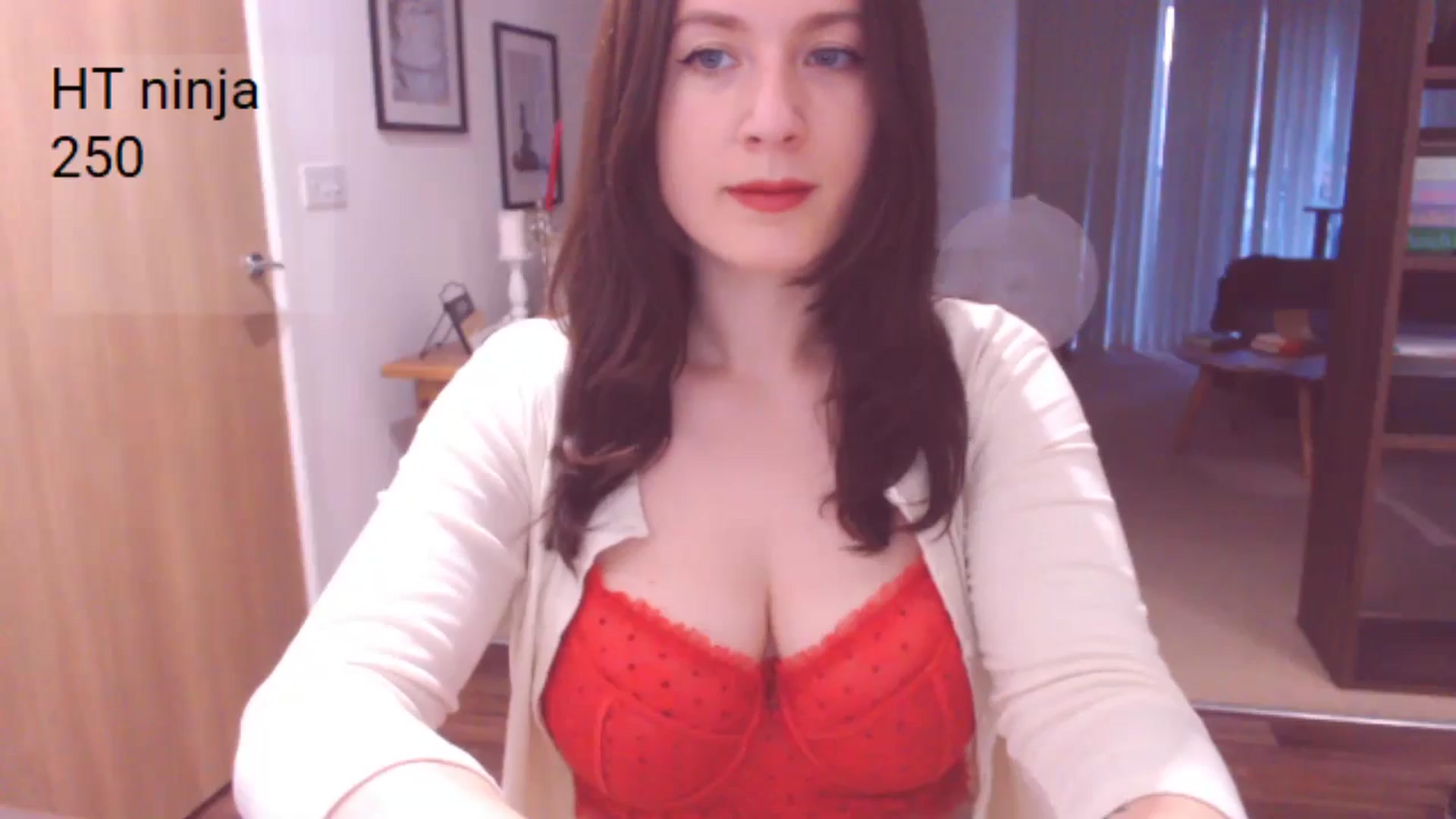Gallery image thumbnail from AubreyPlza's myfreecams stream on, 07/03/2024, 21:36 image 2 of 20