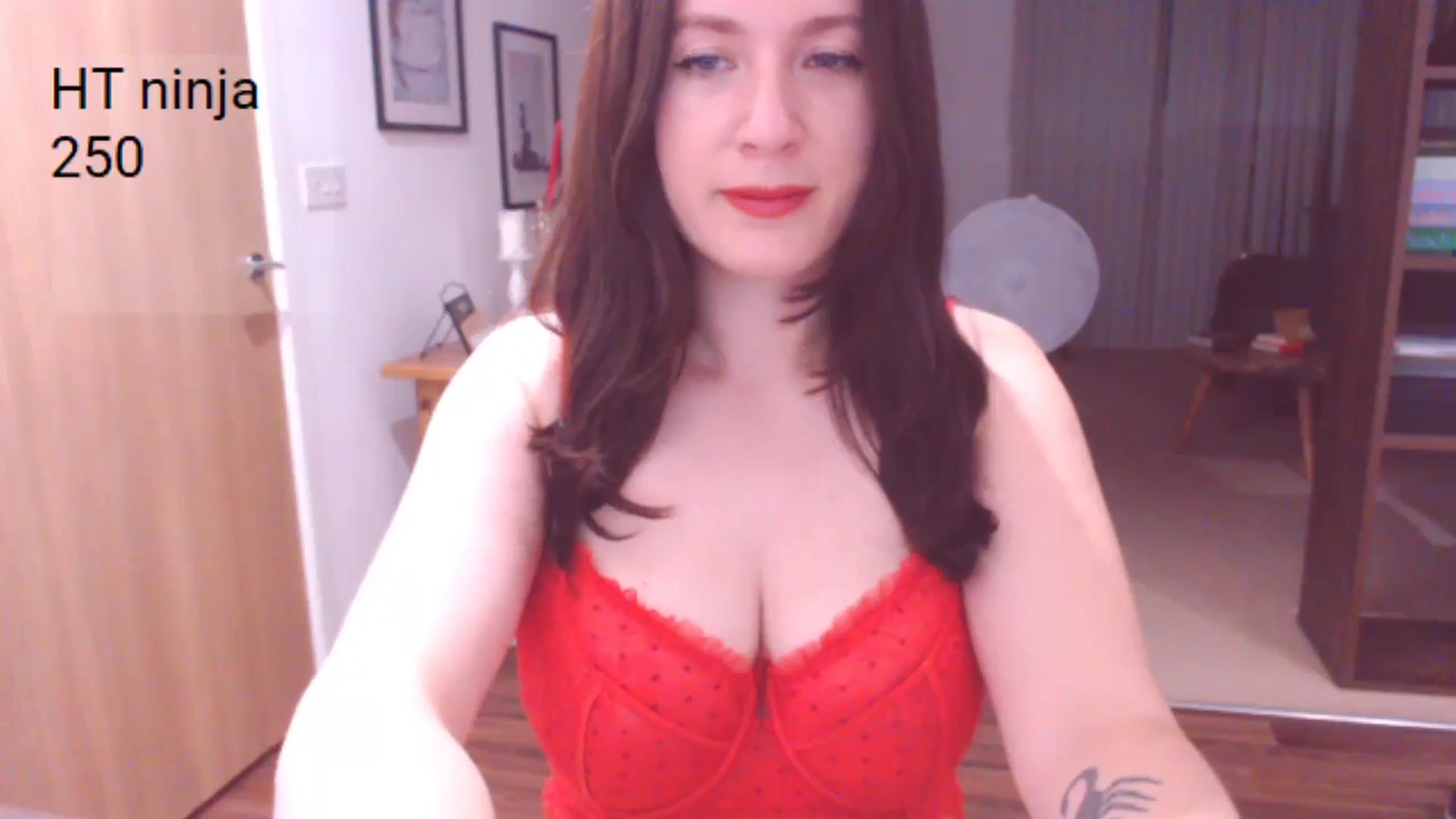 Gallery image thumbnail from AubreyPlza's myfreecams stream on, 07/03/2024, 21:36 image 18 of 20