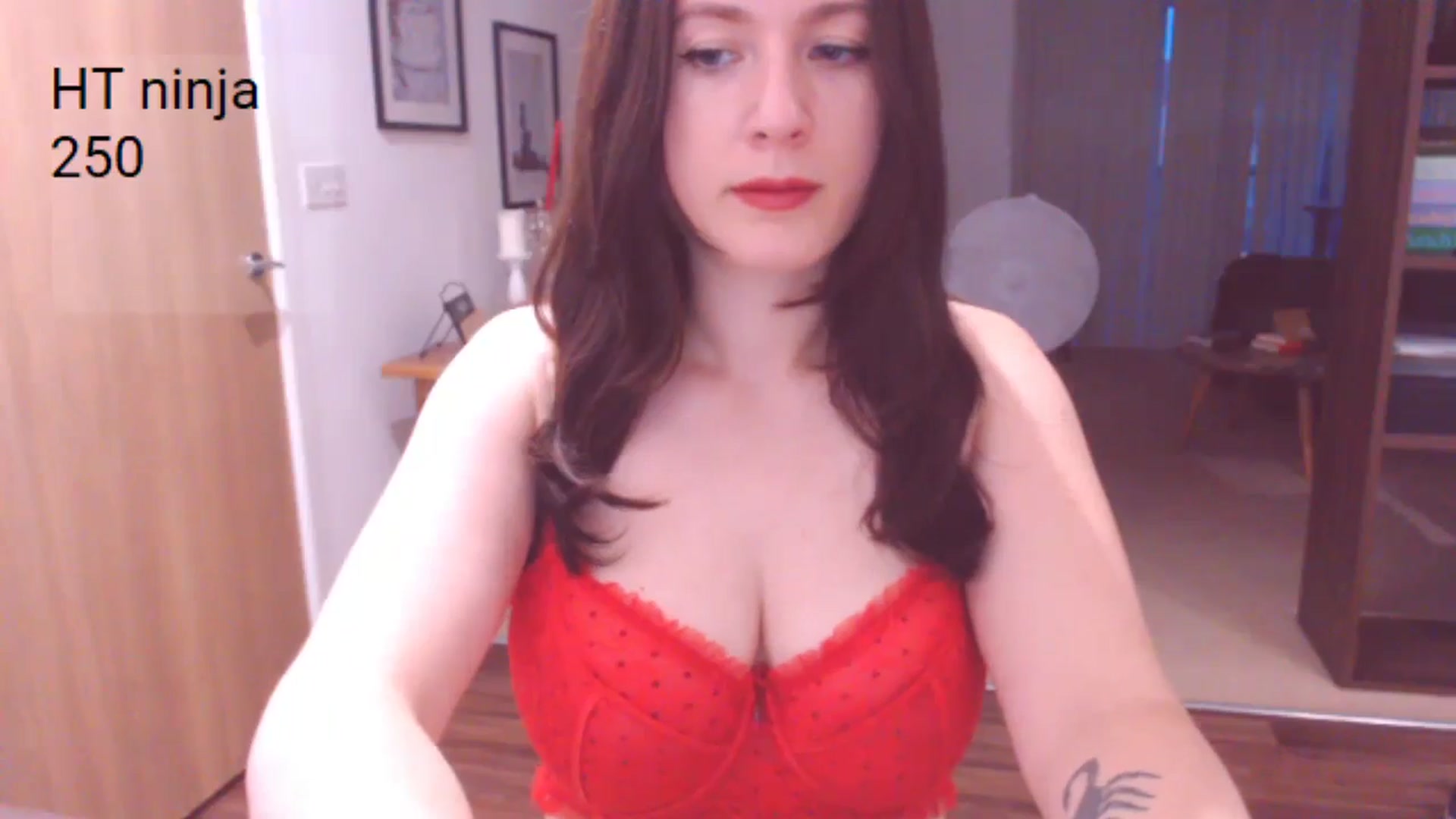 Gallery image thumbnail from AubreyPlza's myfreecams stream on, 07/03/2024, 21:36 image 9 of 20