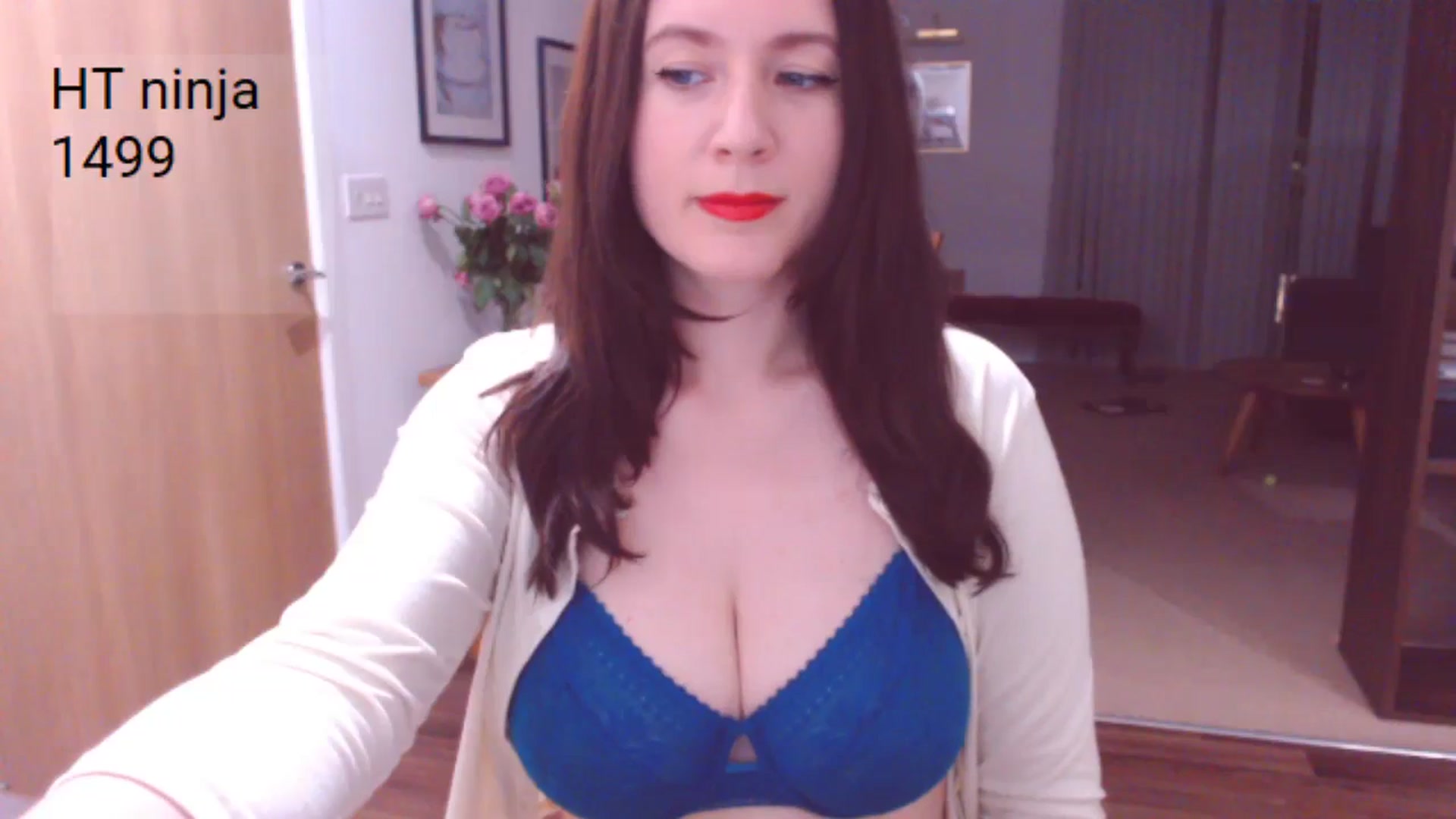 Gallery image thumbnail from AubreyPlza's myfreecams stream on, 07/13/2024, 22:05 image 17 of 20