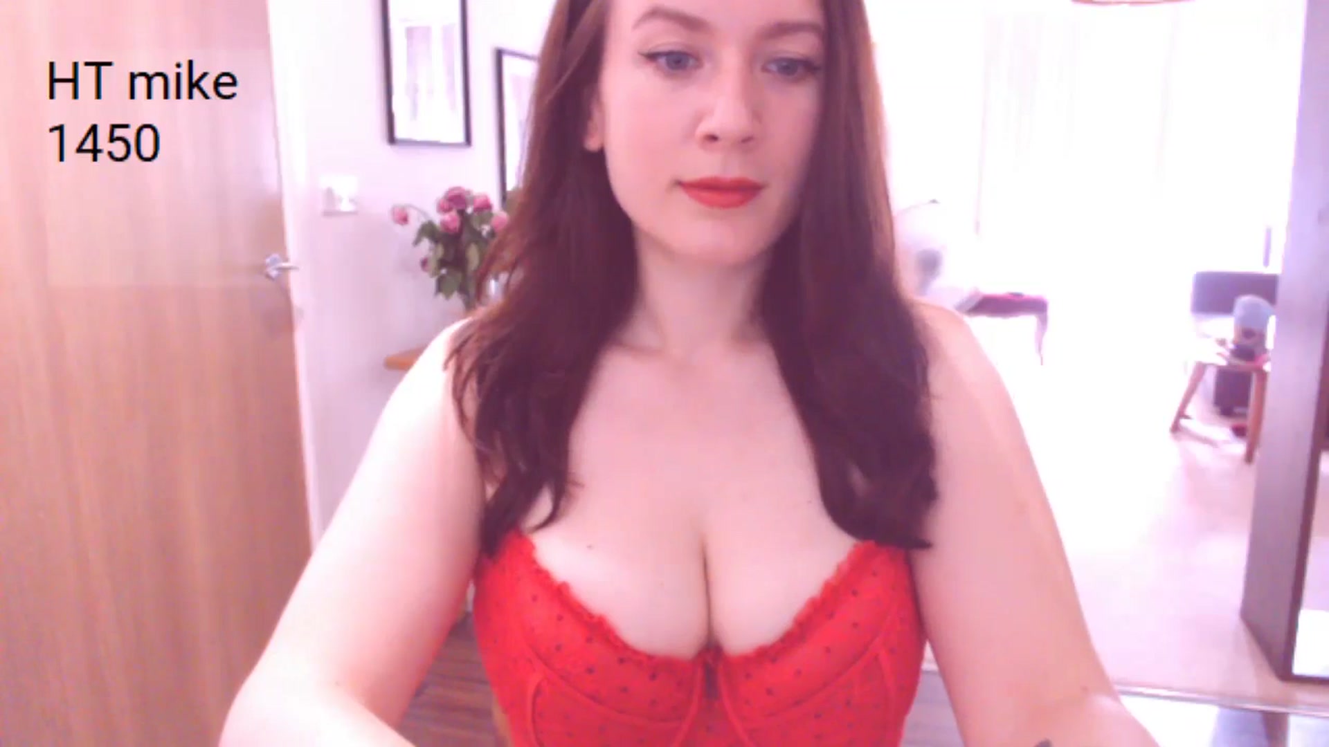 Gallery image thumbnail from AubreyPlza's myfreecams stream on, 07/16/2024, 08:50 image 9 of 20