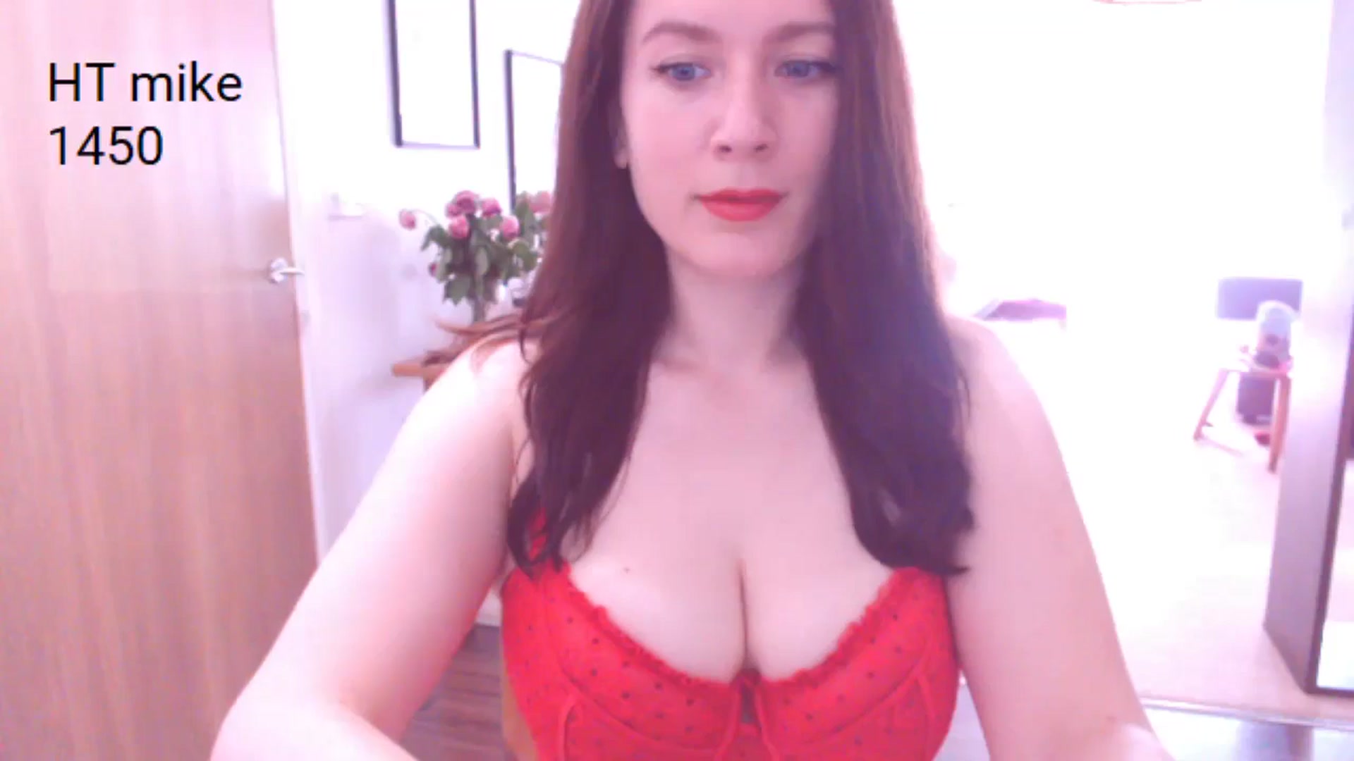Gallery image thumbnail from AubreyPlza's myfreecams stream on, 07/16/2024, 08:50 image 12 of 20