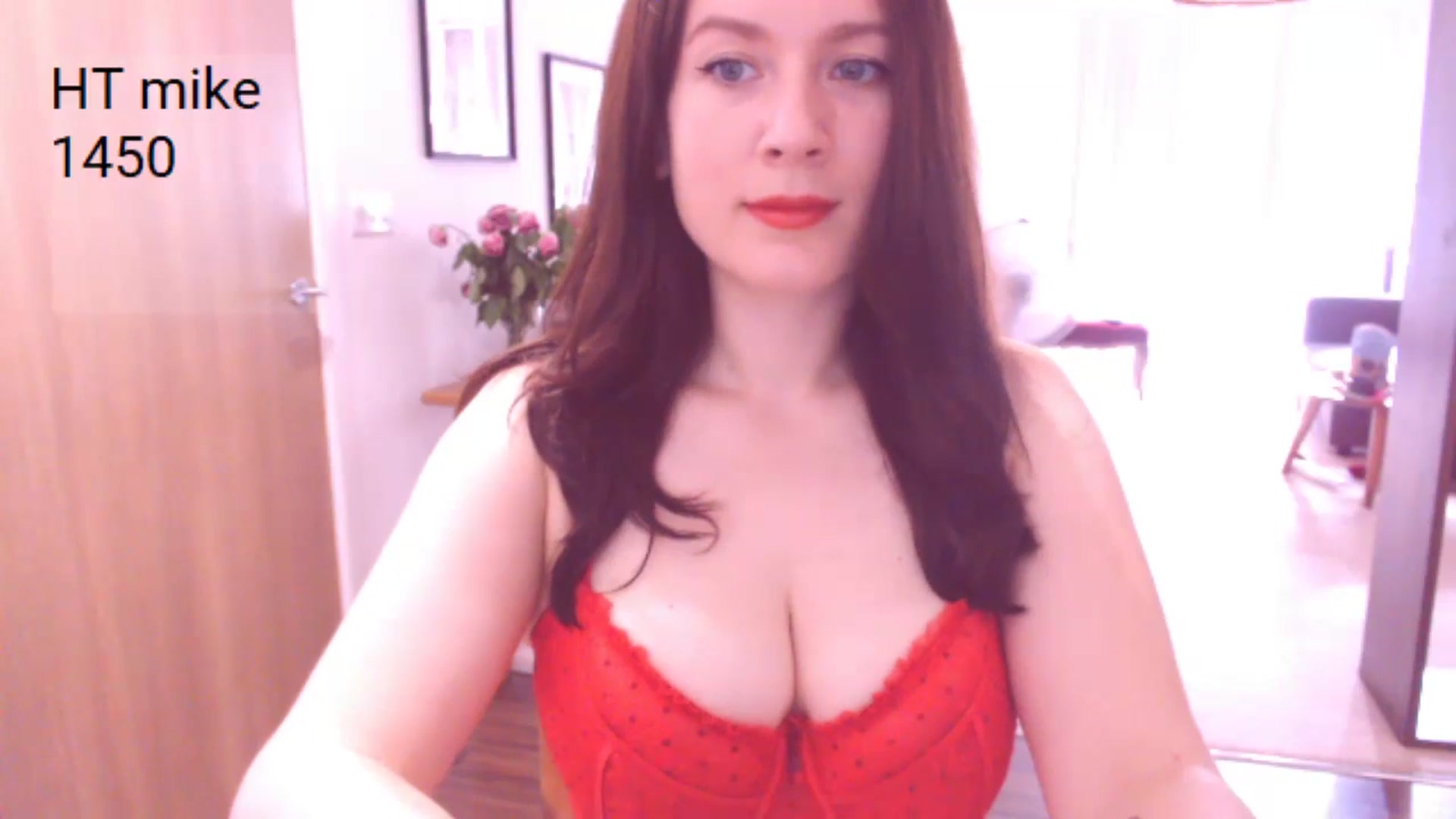 Gallery image thumbnail from AubreyPlza's myfreecams stream on, 07/16/2024, 08:50 image 4 of 20