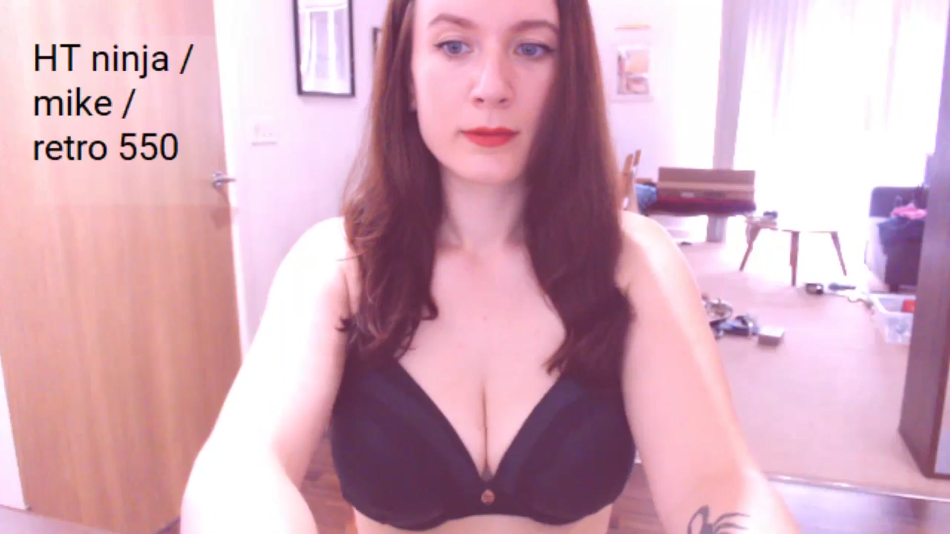 Gallery image thumbnail from AubreyPlza's myfreecams stream on, 08/01/2024, 08:34 image 19 of 20