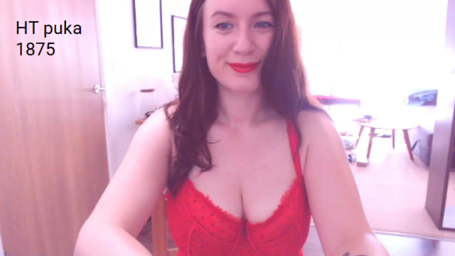 Gallery image thumbnail from AubreyPlza's myfreecams stream on, 08/07/2024, 08:38 image 1 of 20
