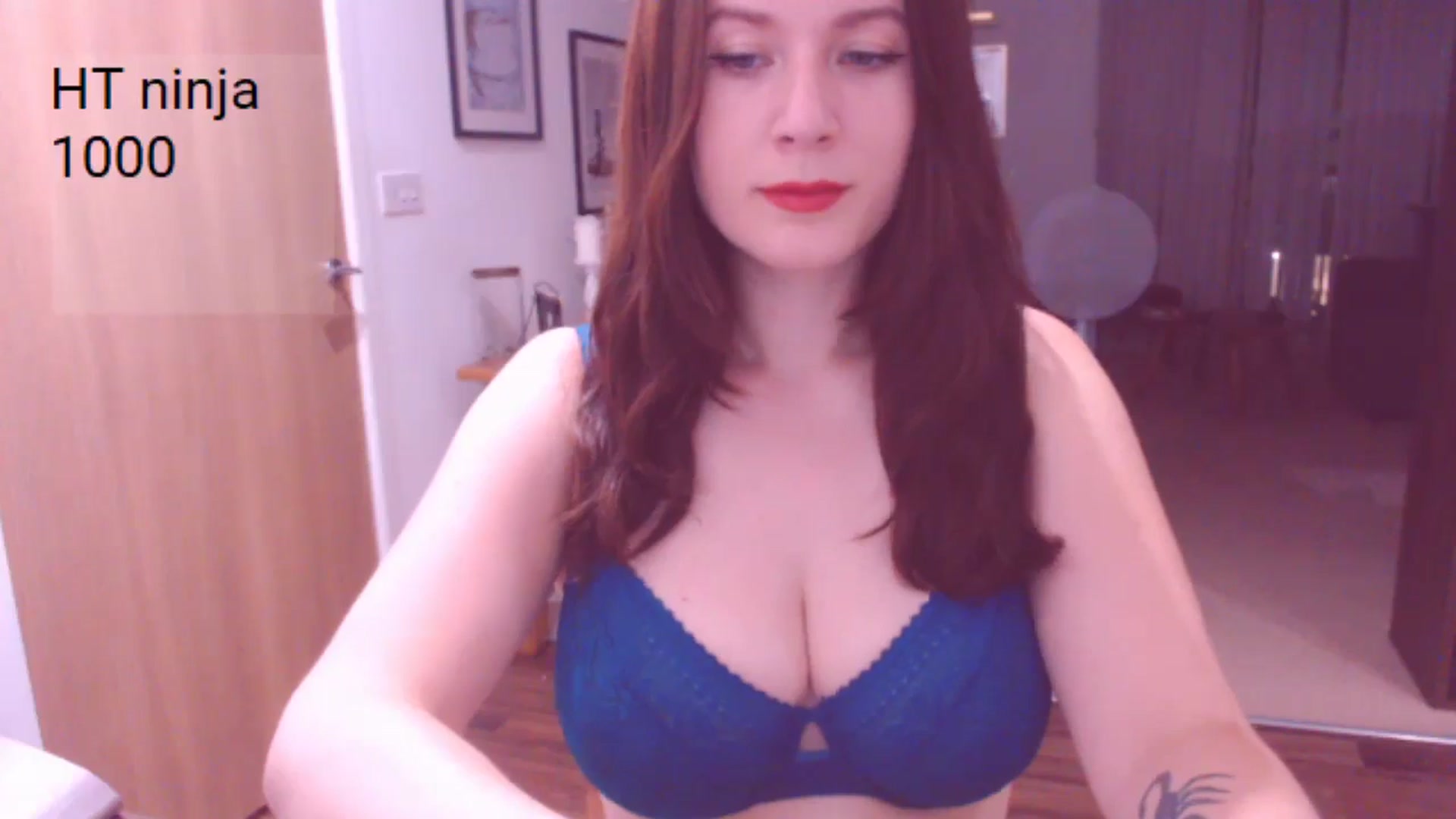 Gallery image thumbnail from AubreyPlza's myfreecams stream on, 08/23/2024, 21:48 image 9 of 20