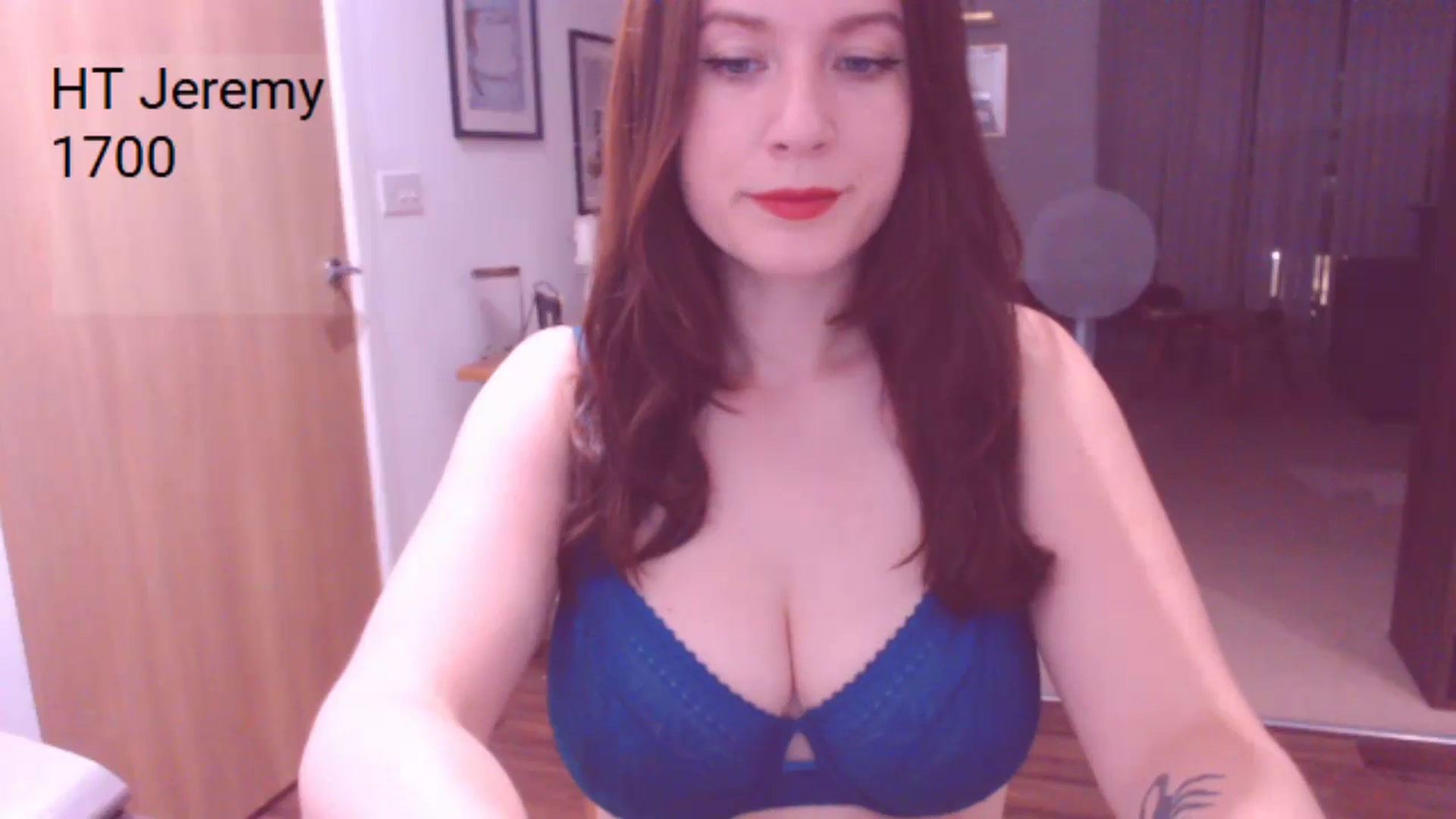 Gallery image thumbnail from AubreyPlza's myfreecams stream on, 08/23/2024, 21:48 image 14 of 20