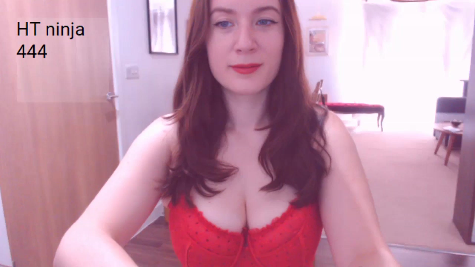 Gallery image thumbnail from AubreyPlza's myfreecams stream on, 08/27/2024, 07:49 image 7 of 20