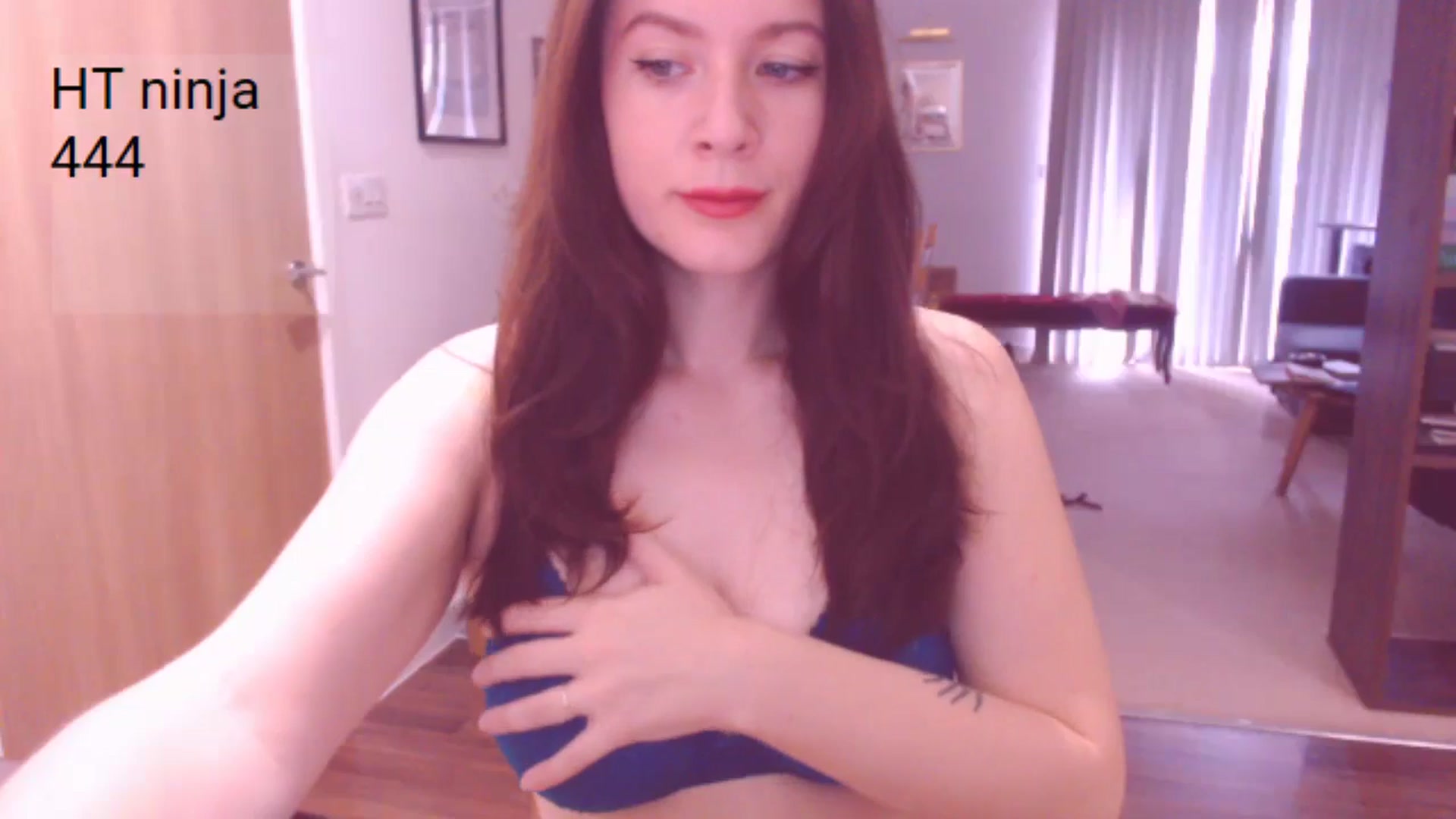 Gallery image thumbnail from AubreyPlza's myfreecams stream on, 09/25/2024, 08:15 image 4 of 20