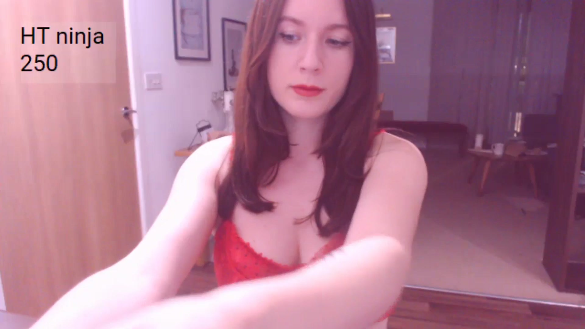 Gallery image thumbnail from AubreyPlza's myfreecams stream on, 11/16/2024, 22:33 image 8 of 20