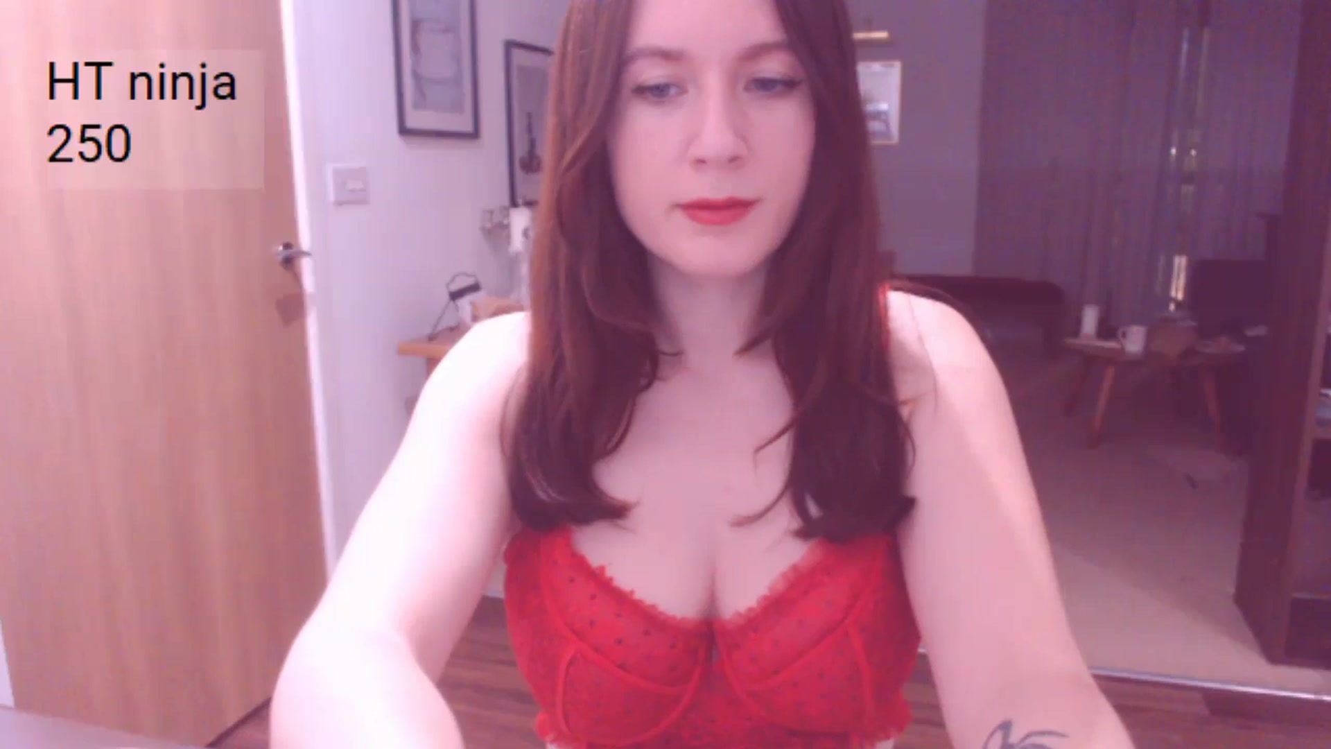 Gallery image thumbnail from AubreyPlza's myfreecams stream on, 11/16/2024, 22:33 image 7 of 20