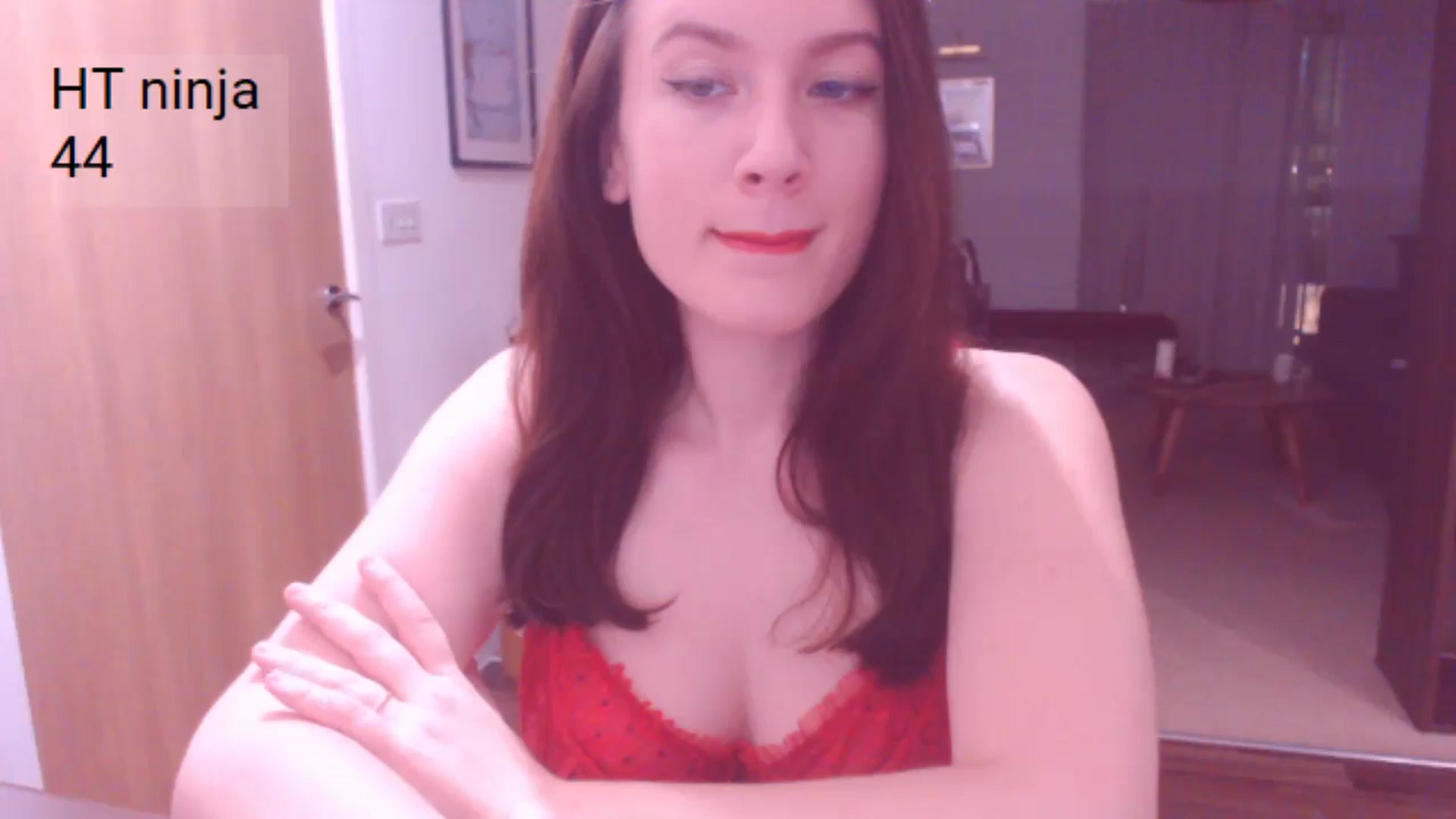 Gallery image thumbnail from AubreyPlza's myfreecams stream on, 11/17/2024, 20:53 image 9 of 20