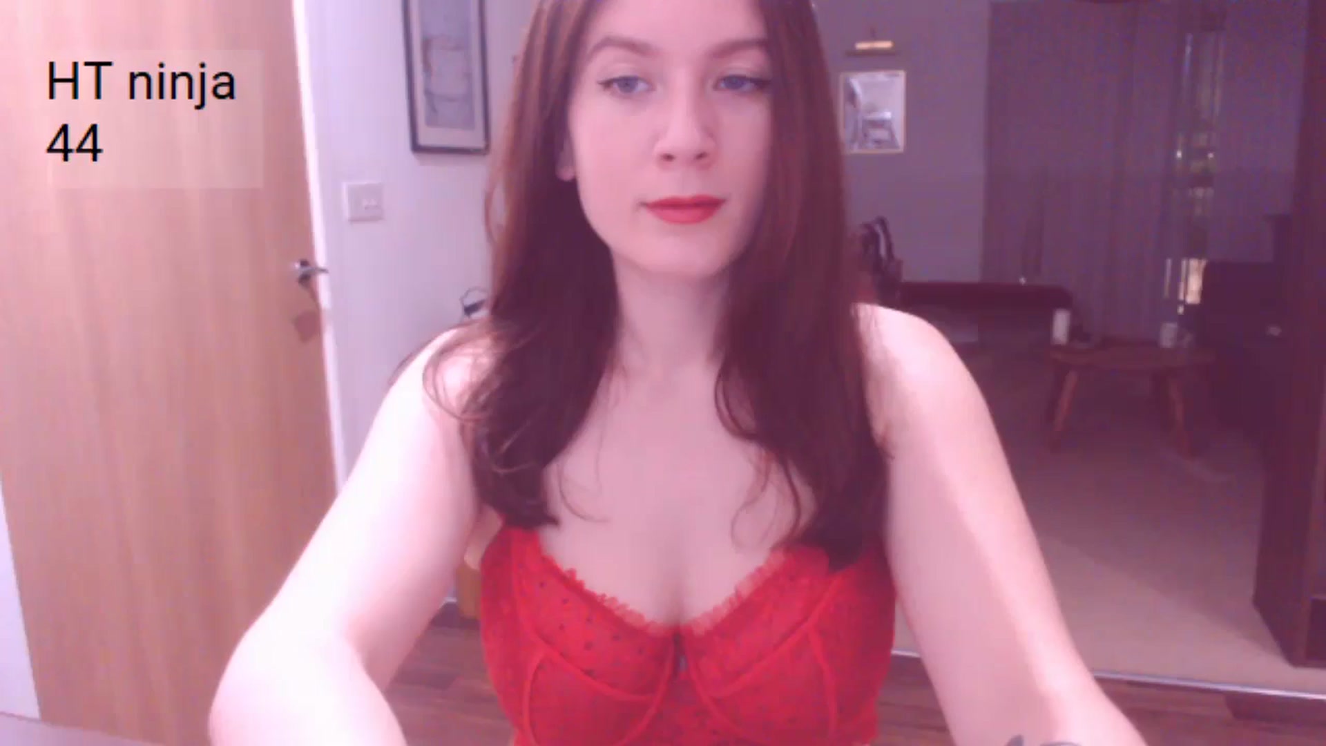 Gallery image thumbnail from AubreyPlza's myfreecams stream on, 11/17/2024, 20:53 image 7 of 20