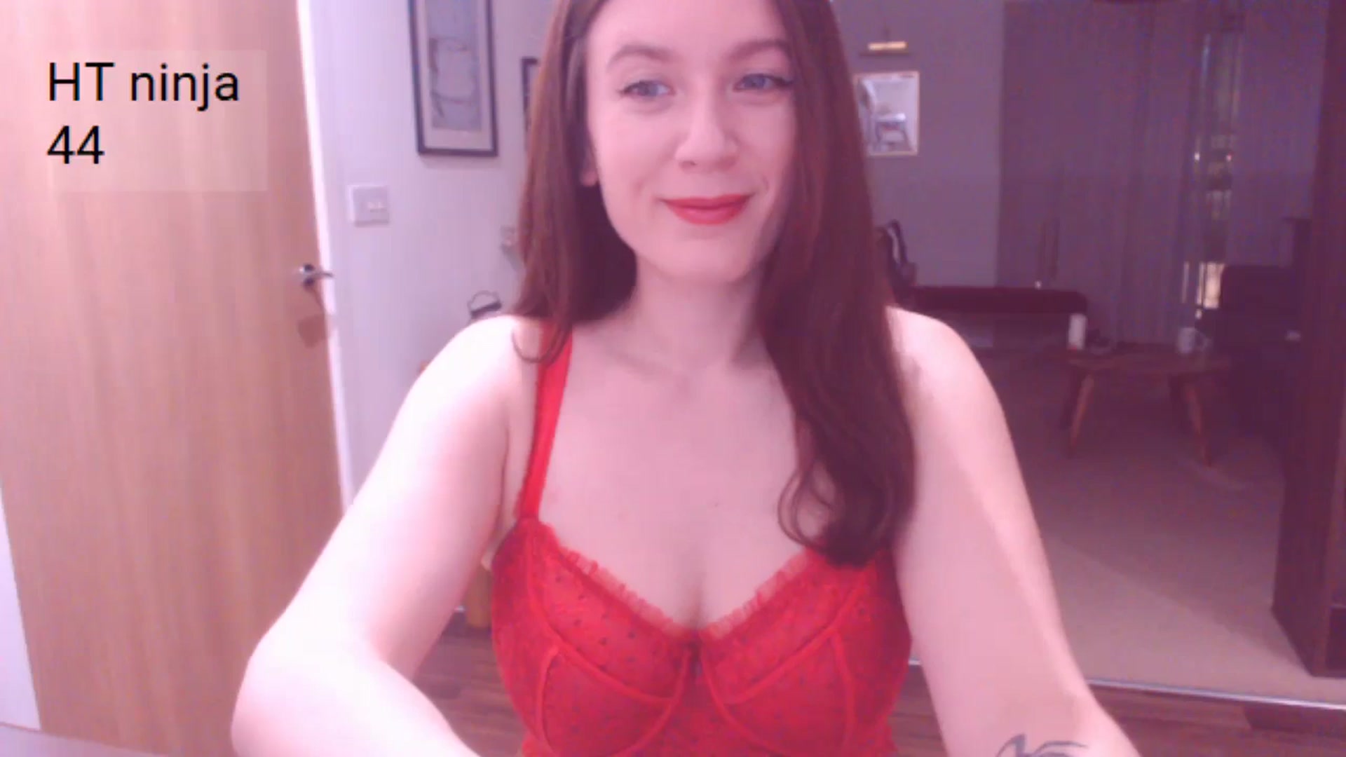 Gallery image thumbnail from AubreyPlza's myfreecams stream on, 11/17/2024, 20:53 image 18 of 20