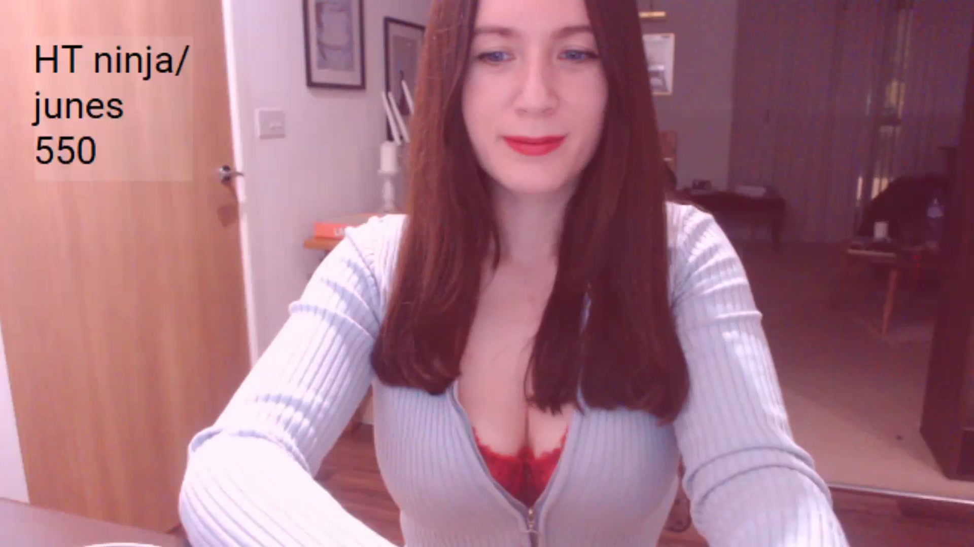 Gallery image thumbnail from AubreyPlza's myfreecams stream on, 01/03/2025, 22:11 image 20 of 20