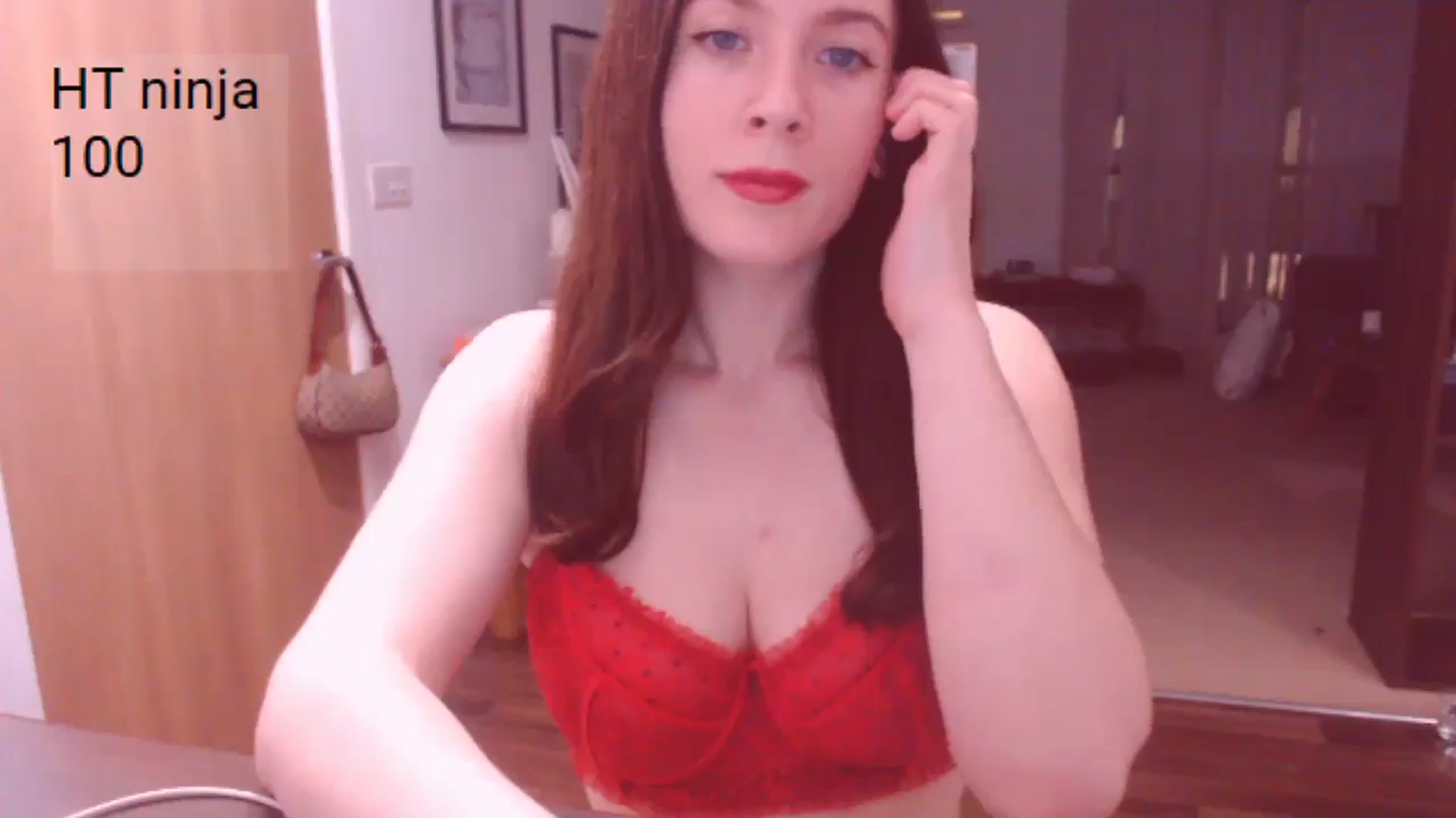 Gallery image thumbnail from AubreyPlza's myfreecams stream on, 01/06/2025, 21:20 image 19 of 20