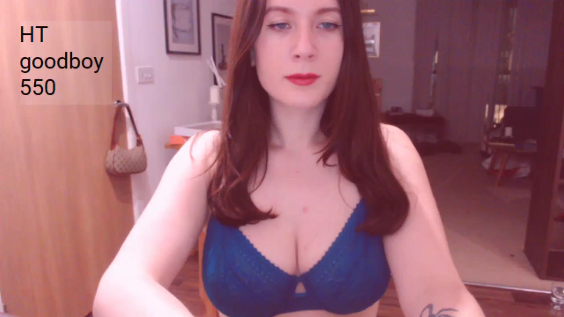 Gallery image thumbnail from AubreyPlza's myfreecams stream on, 01/07/2025, 22:34 image 13 of 20