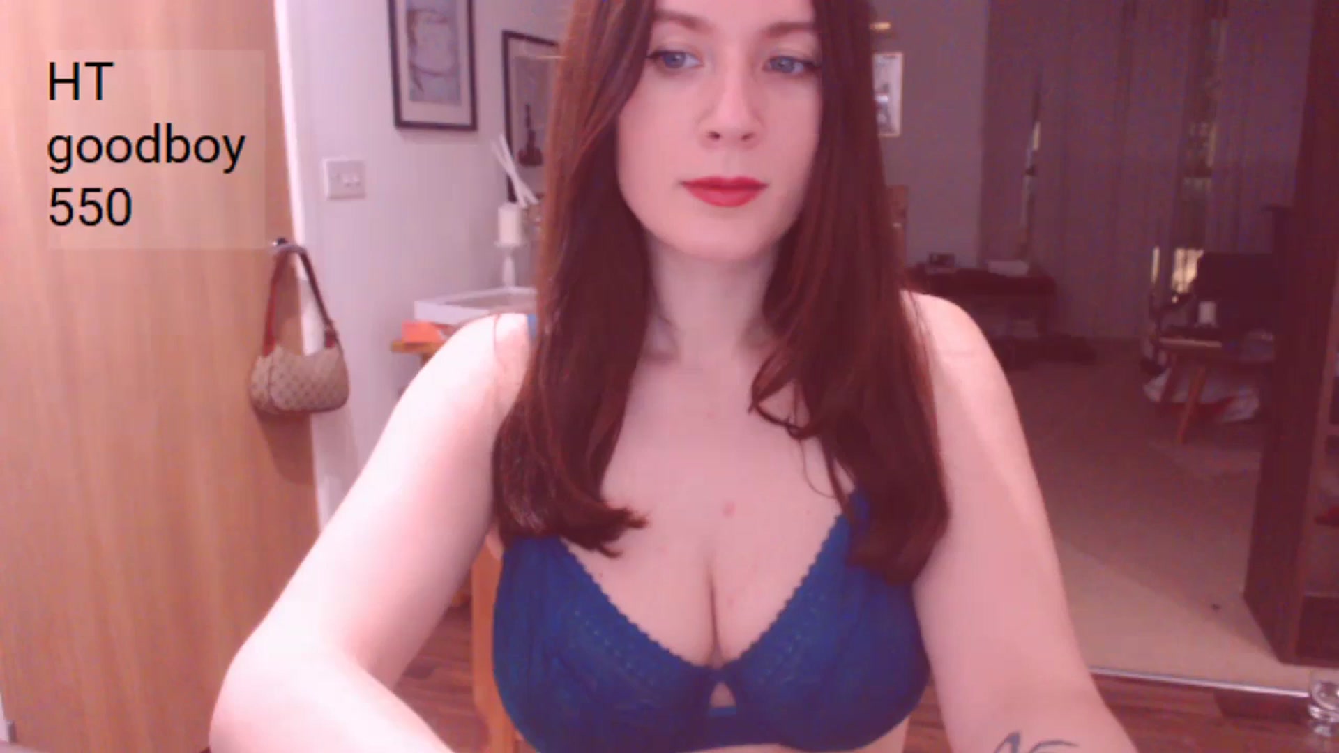 Gallery image thumbnail from AubreyPlza's myfreecams stream on, 01/07/2025, 22:34 image 15 of 20